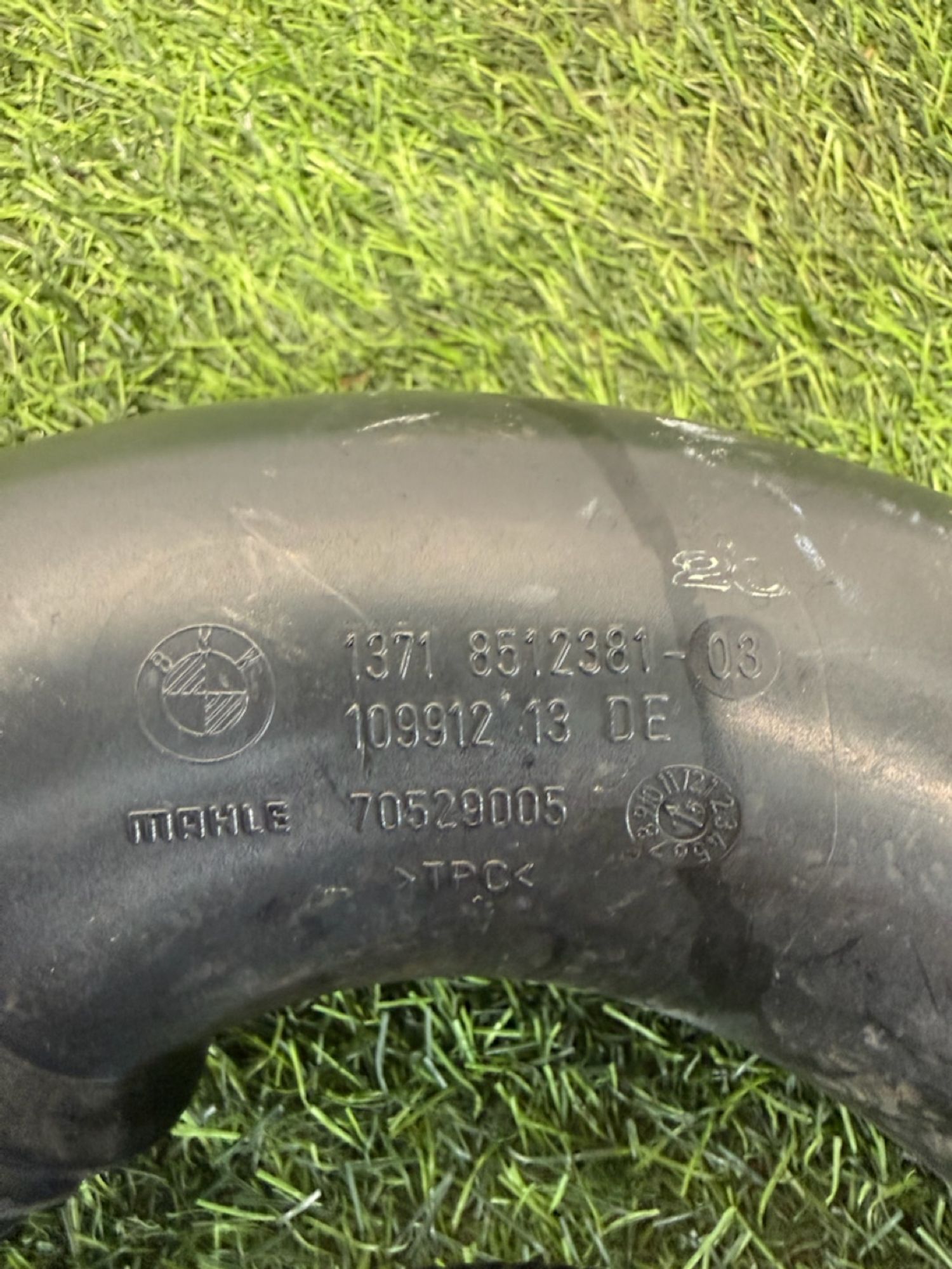 https://ycs.partsauto.market/partsauto-images/thmbs/userImages/82798d1dea2c19ada63d093c70529e74/part/8ef437a8-3122-45a0-9981-10095704afcc_1776947950279.jpg