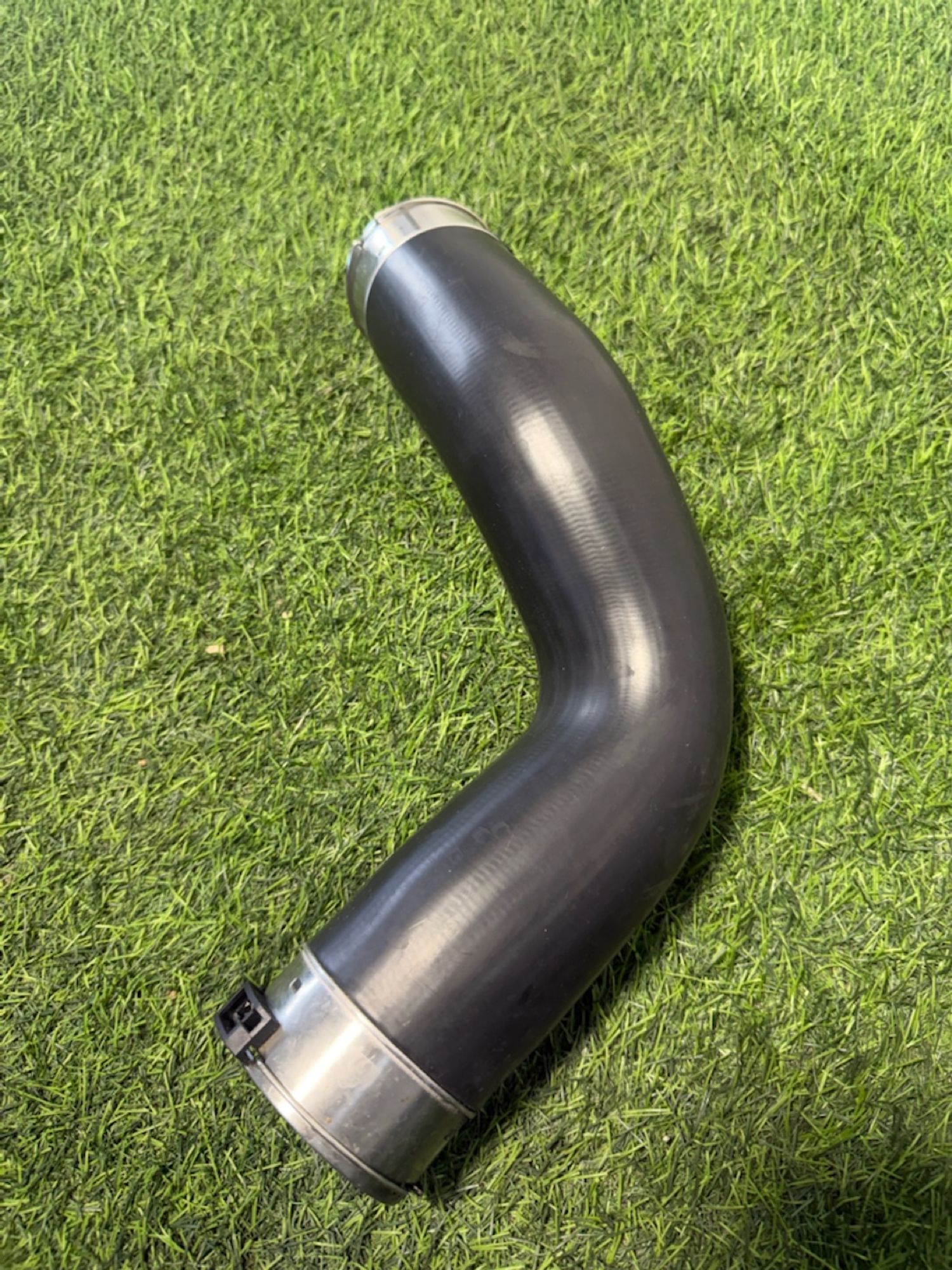 https://ycs.partsauto.market/partsauto-images/thmbs/userImages/82798d1dea2c19ada63d093c70529e74/part/91fac0cd-4814-4181-9d93-e5e2bd1f52d6_1783417262395.jpg