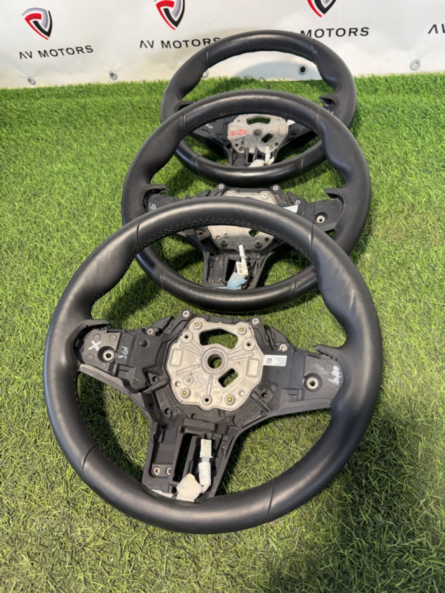 https://ycs.partsauto.market/partsauto-images/thmbs/userImages/82798d1dea2c19ada63d093c70529e74/part/92492c4b-52a4-42c6-a67c-be489e119701_1776853443566.jpg