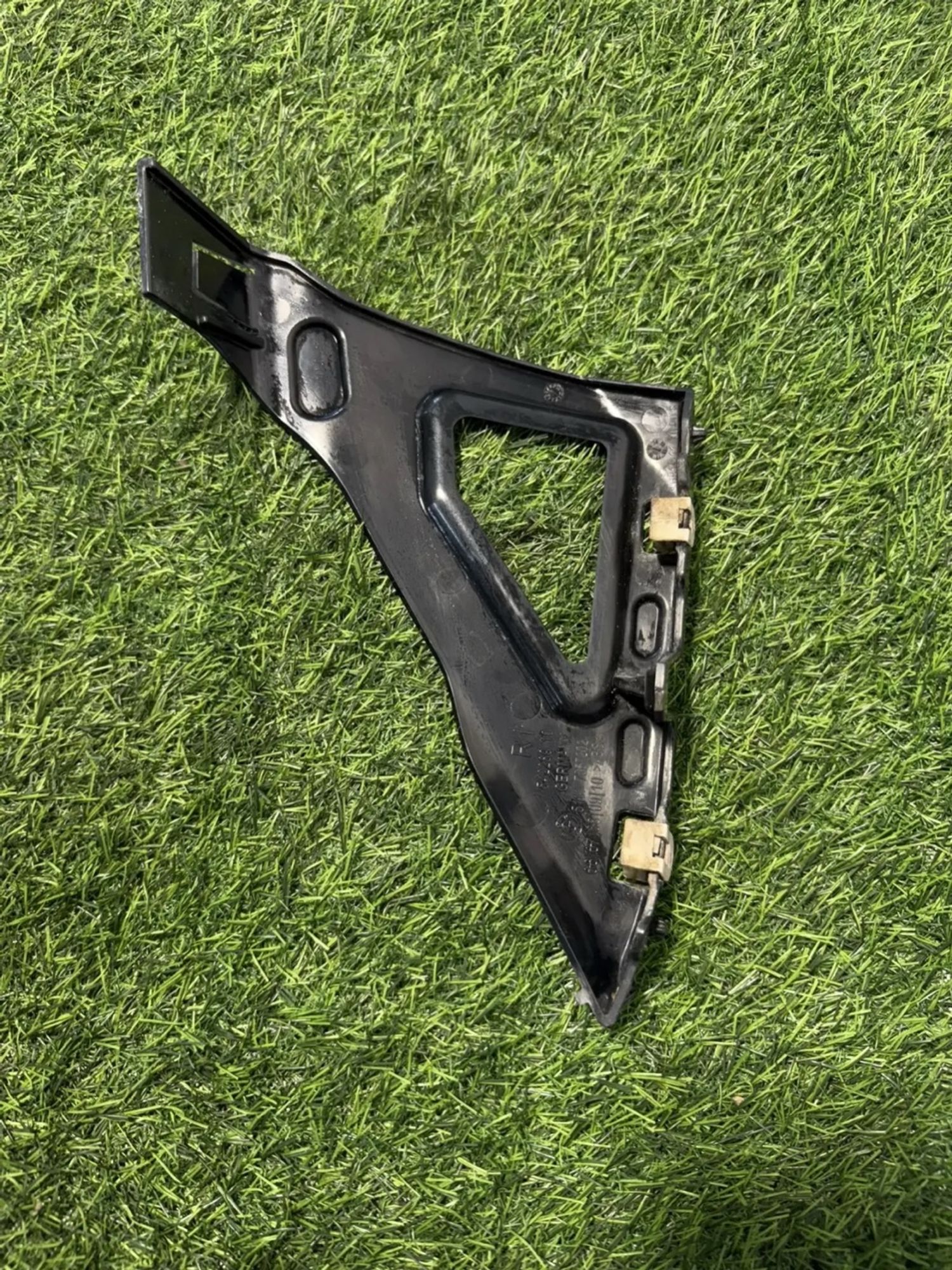 https://ycs.partsauto.market/partsauto-images/thmbs/userImages/82798d1dea2c19ada63d093c70529e74/part/9274ecbc-4046-4148-8738-1377d76e4df3_1781524672788.jpg