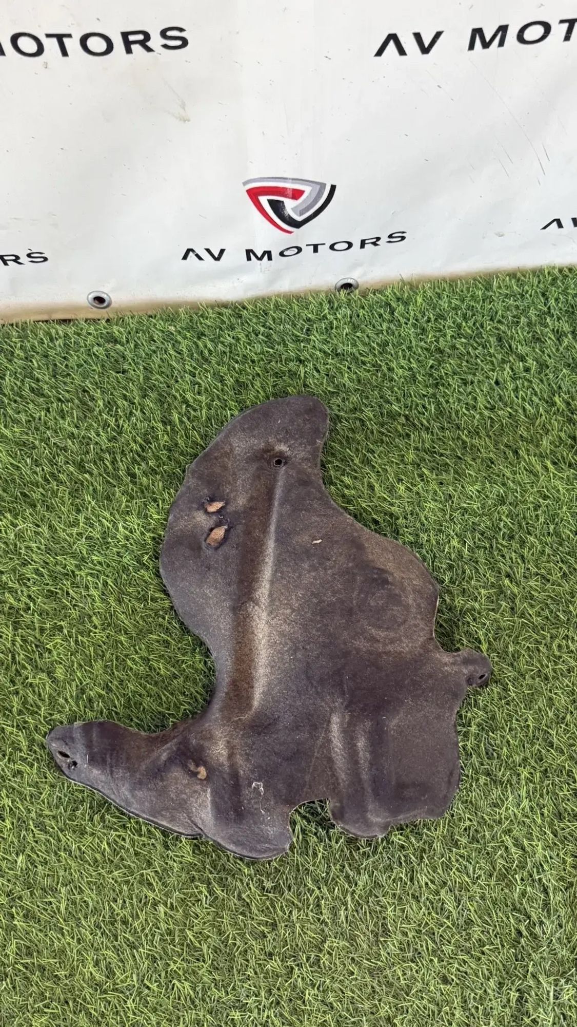 https://ycs.partsauto.market/partsauto-images/thmbs/userImages/82798d1dea2c19ada63d093c70529e74/part/933b8cd0-9427-4541-90c4-ac03354e4437_1787303494962.jpg