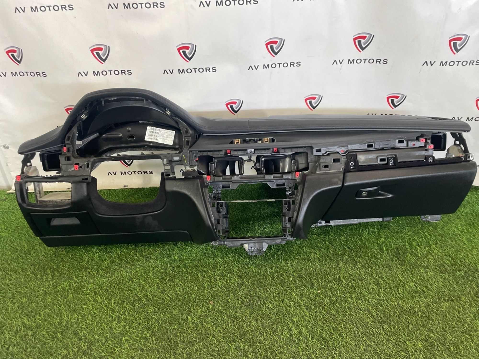 https://ycs.partsauto.market/partsauto-images/thmbs/userImages/82798d1dea2c19ada63d093c70529e74/part/99a71cba-bfe7-47fb-9324-28db4fd74c88_1781604798218.jpg