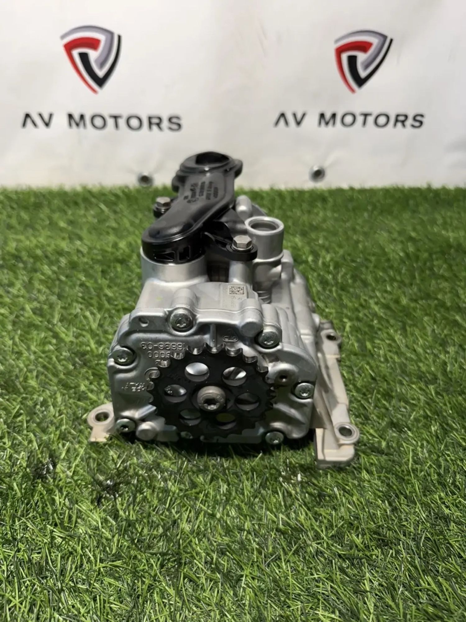Масляный насос B57D30B BMW 6 G32 7 G11 X5 G05 X..., 70000 рублей, Краснодар