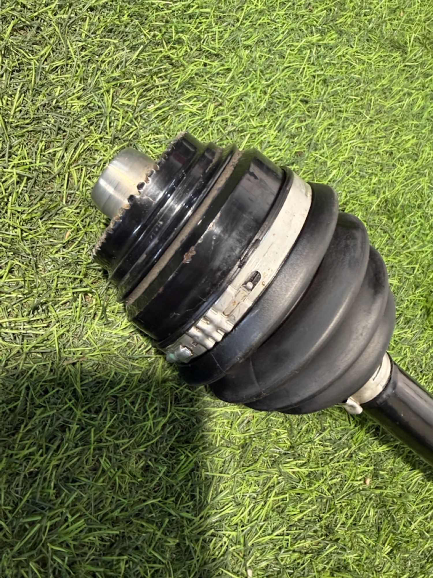 https://ycs.partsauto.market/partsauto-images/thmbs/userImages/82798d1dea2c19ada63d093c70529e74/part/9d65a4fb-657e-4812-9c5b-07c10b70f492_1774603895701.jpg