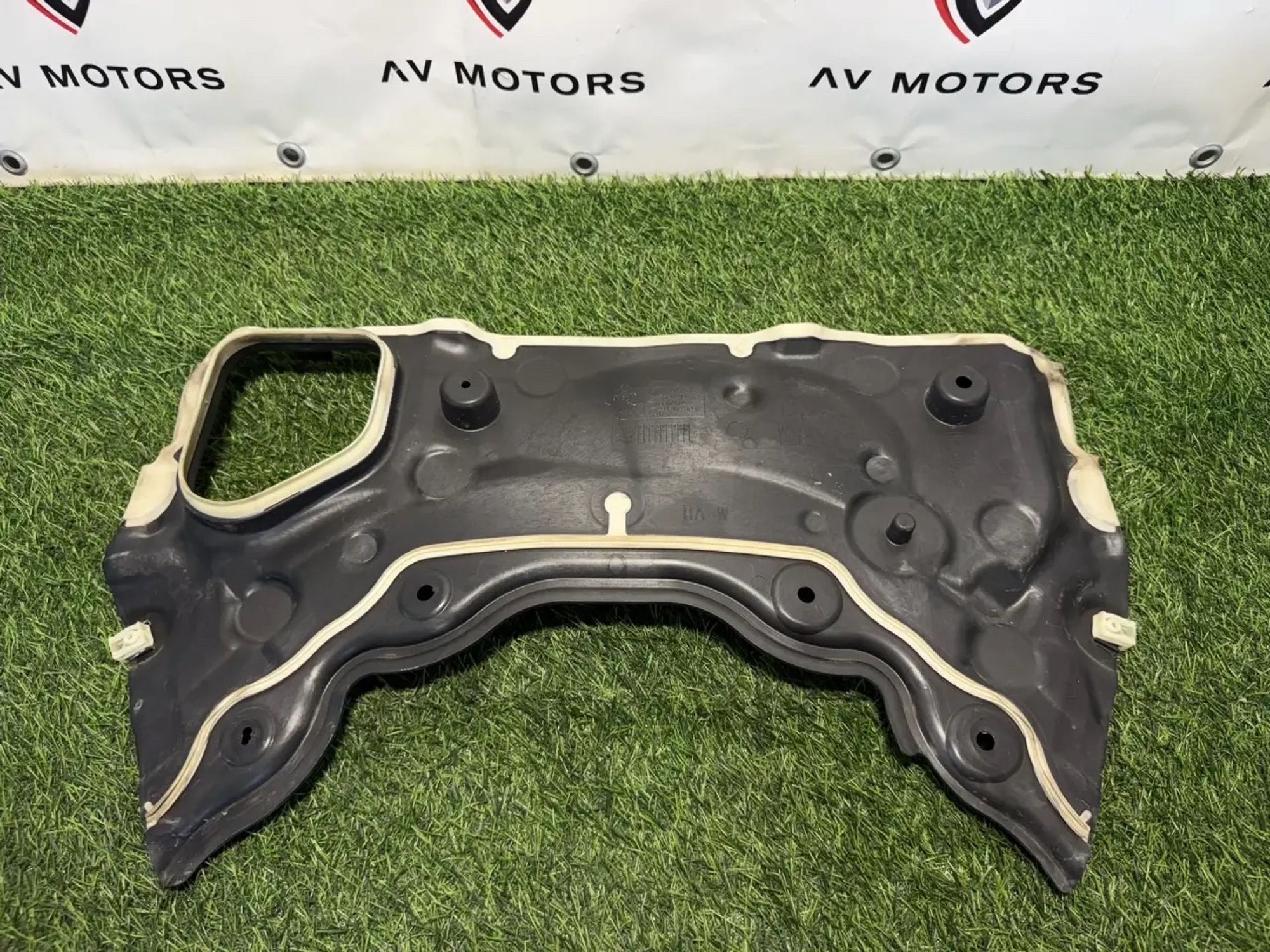 https://ycs.partsauto.market/partsauto-images/thmbs/userImages/82798d1dea2c19ada63d093c70529e74/part/a25adc62-d22d-43e6-a8f3-c92ba1cfb25e_1781168536080.jpg