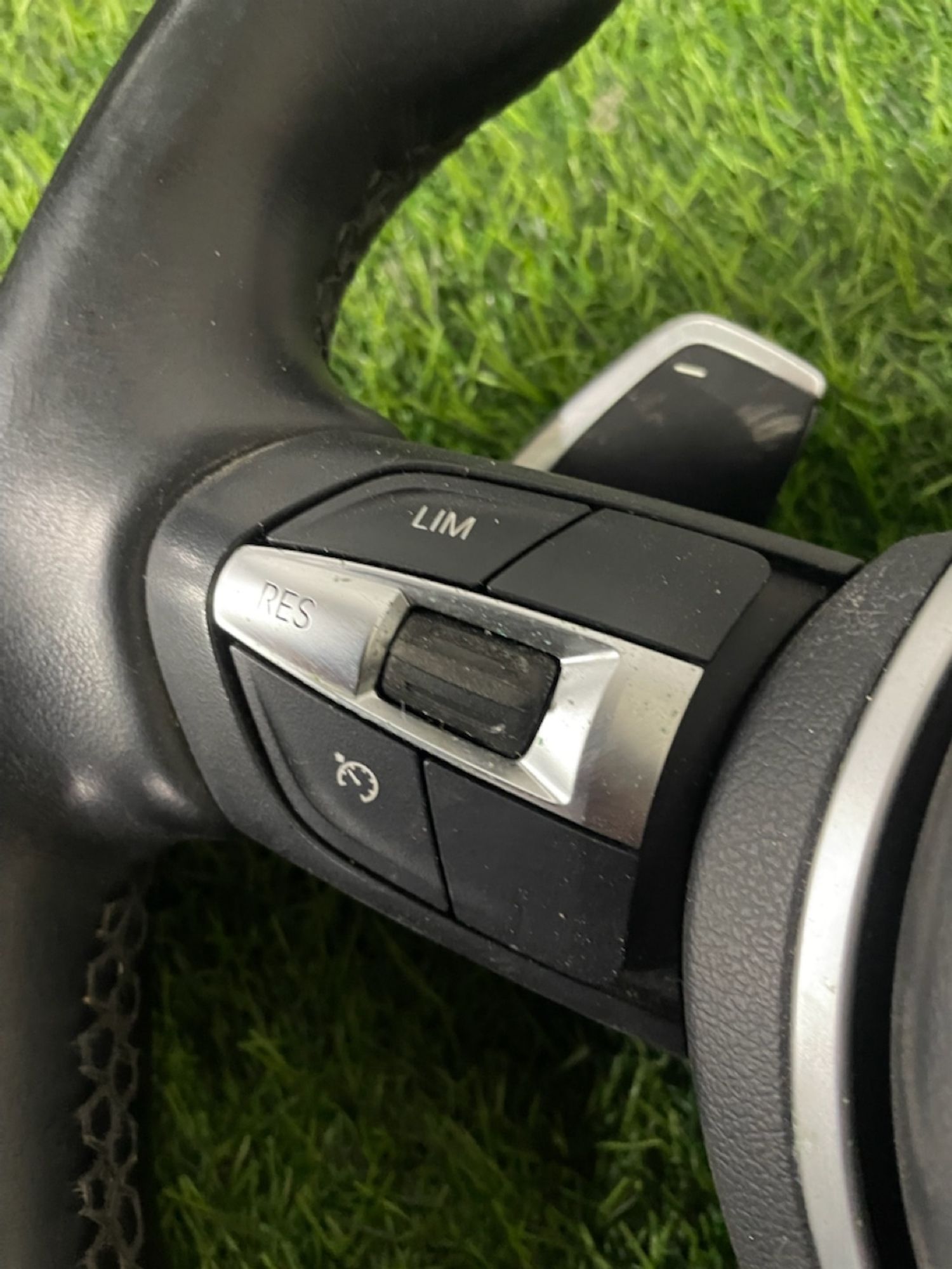 https://ycs.partsauto.market/partsauto-images/thmbs/userImages/82798d1dea2c19ada63d093c70529e74/part/a50bca8d-3bee-45a7-823d-f2148d711553_1776939370574.jpg