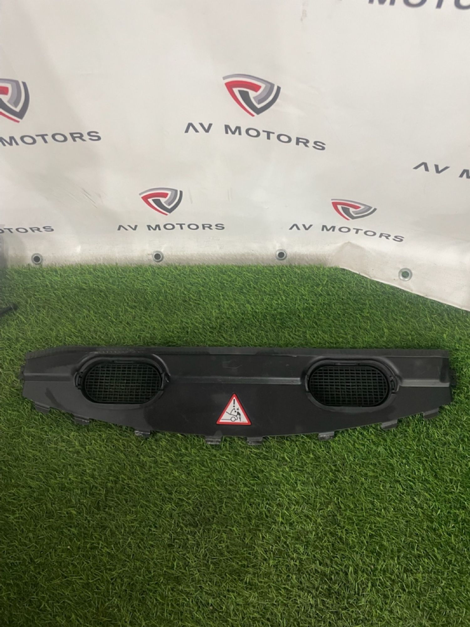 https://ycs.partsauto.market/partsauto-images/thmbs/userImages/82798d1dea2c19ada63d093c70529e74/part/a56de05d-4603-4117-993b-69d5a125e627_1775485651382.jpg