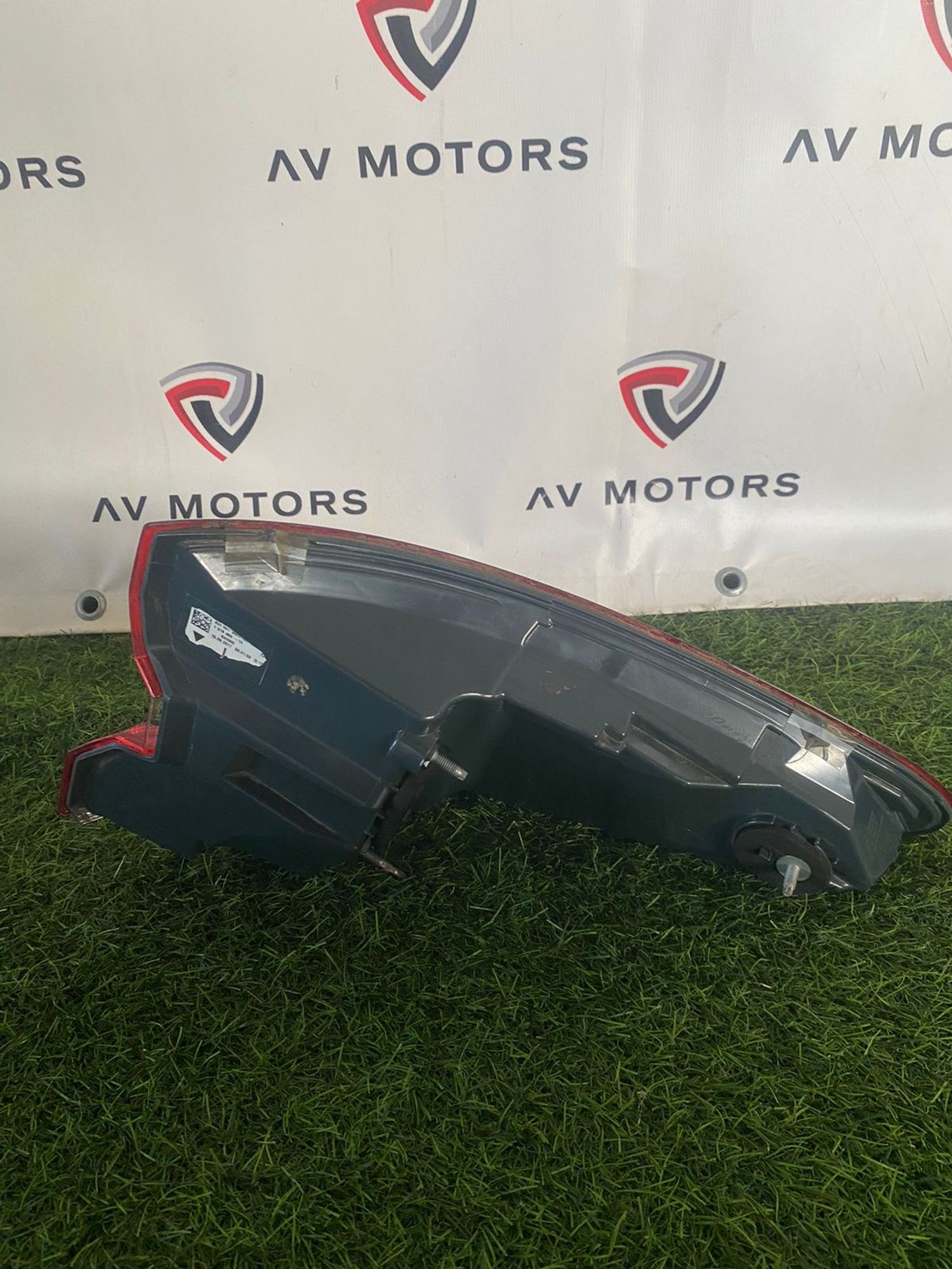https://ycs.partsauto.market/partsauto-images/thmbs/userImages/82798d1dea2c19ada63d093c70529e74/part/a5fcc53d-d66e-4cae-a60b-7eba91507b94_1770104925236.jpg