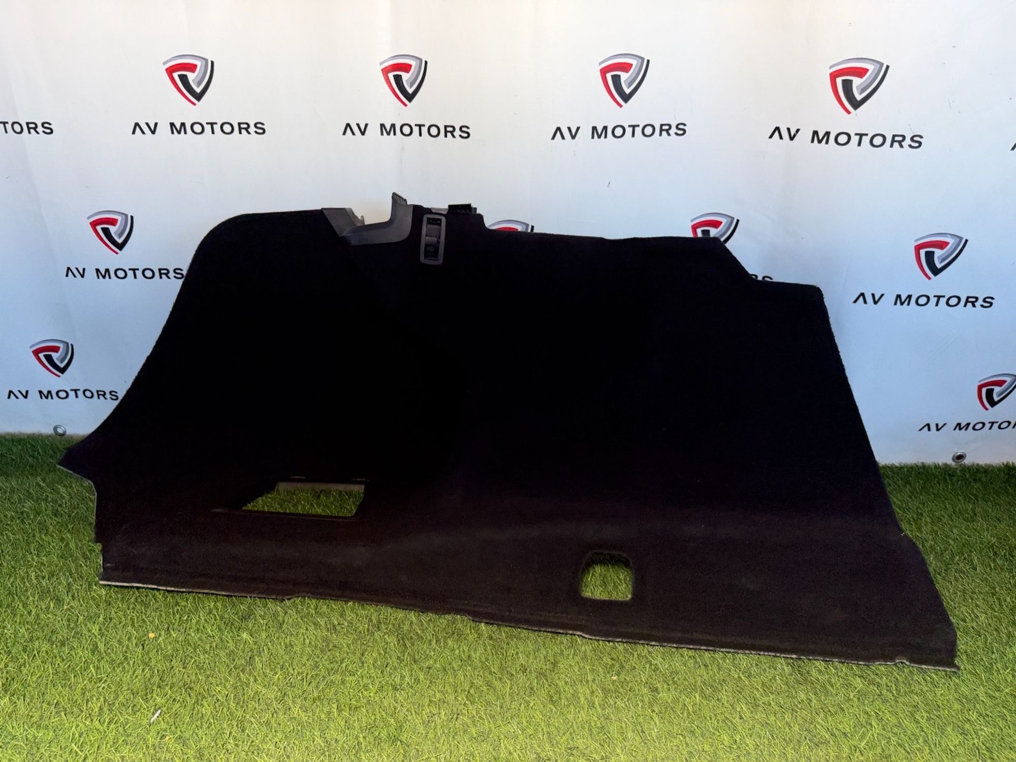https://ycs.partsauto.market/partsauto-images/thmbs/userImages/82798d1dea2c19ada63d093c70529e74/part/a6150a3e-36f0-4a7f-97dc-1f2bde1b02ea_1781610312549.jpg