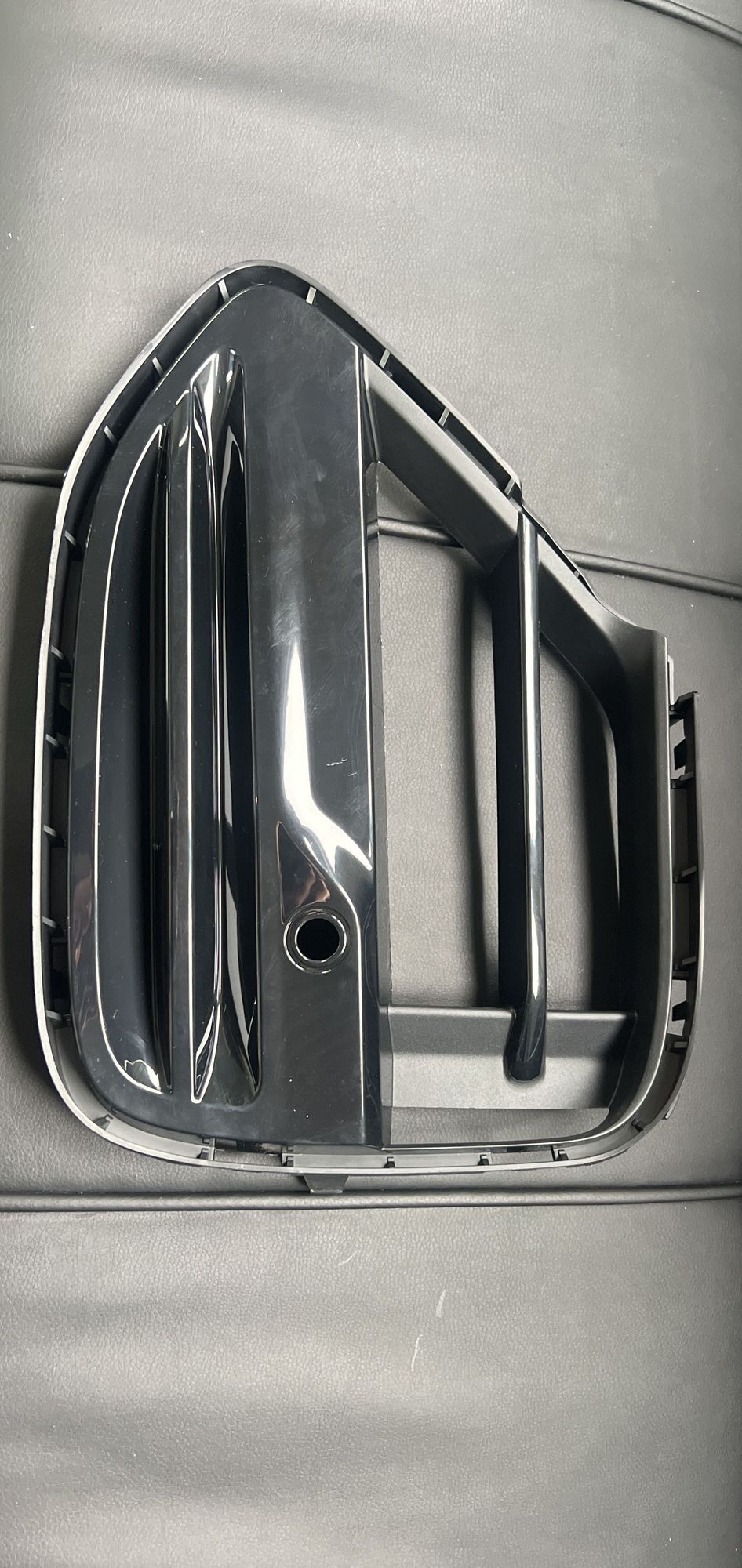 https://ycs.partsauto.market/partsauto-images/thmbs/userImages/82798d1dea2c19ada63d093c70529e74/part/a7655bf5-f9e9-4e88-9e34-2897343c88e7_1700648267951.jpg