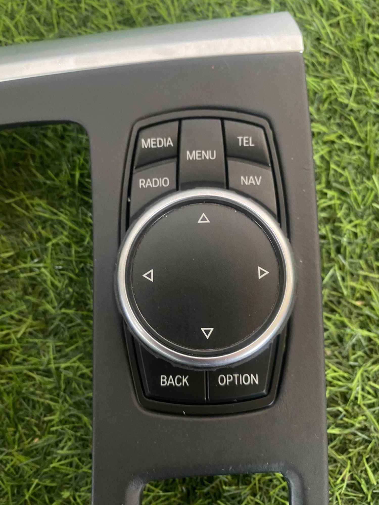 https://ycs.partsauto.market/partsauto-images/thmbs/userImages/82798d1dea2c19ada63d093c70529e74/part/a8402eb5-0c24-42de-b229-04ec11fdf9d7_1777902912861.jpg