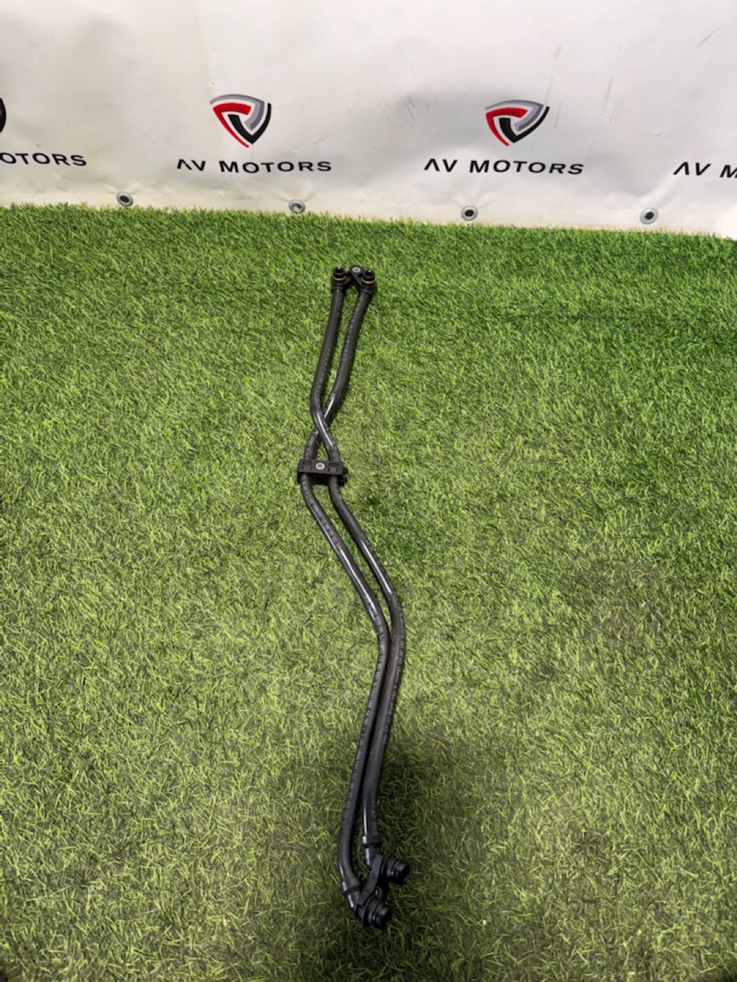https://ycs.partsauto.market/partsauto-images/thmbs/userImages/82798d1dea2c19ada63d093c70529e74/part/ab3ff7a9-539f-42e1-afc6-d9b6a86b114b_1776949760283.jpg