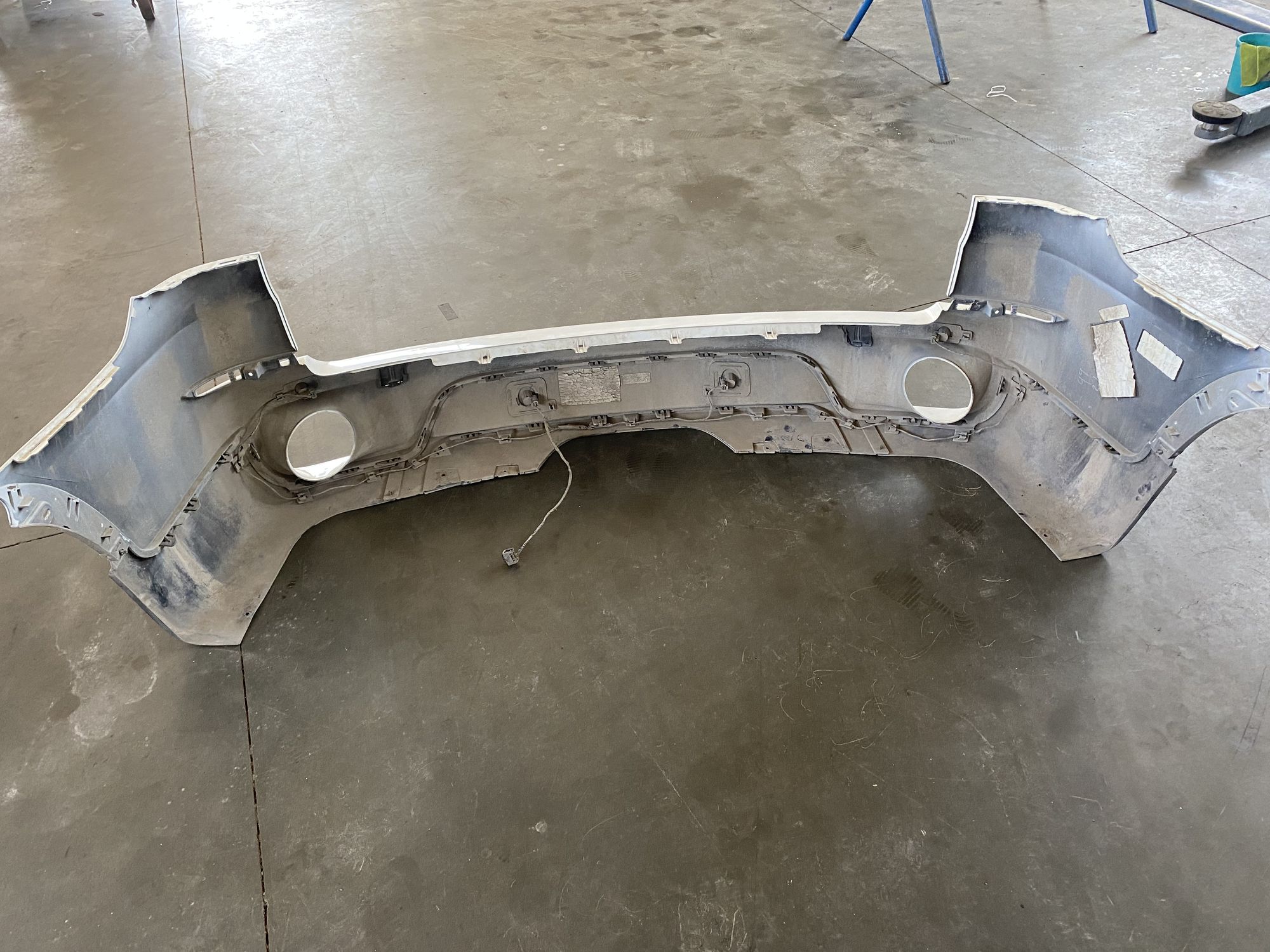 https://ycs.partsauto.market/partsauto-images/thmbs/userImages/82798d1dea2c19ada63d093c70529e74/part/abf200c2-b97f-4503-92b8-7ccf10618137_1717582393532.jpg