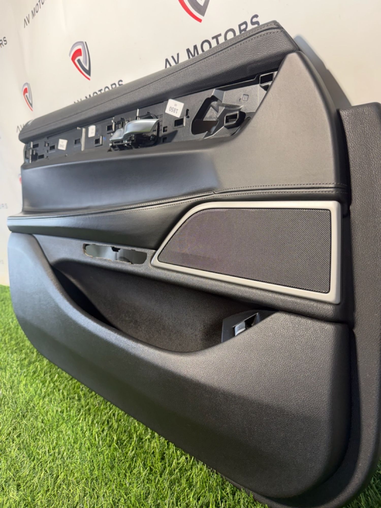 Обшивка двери передней левой BMW 7 серия G12, 6000 рублей, Краснодар