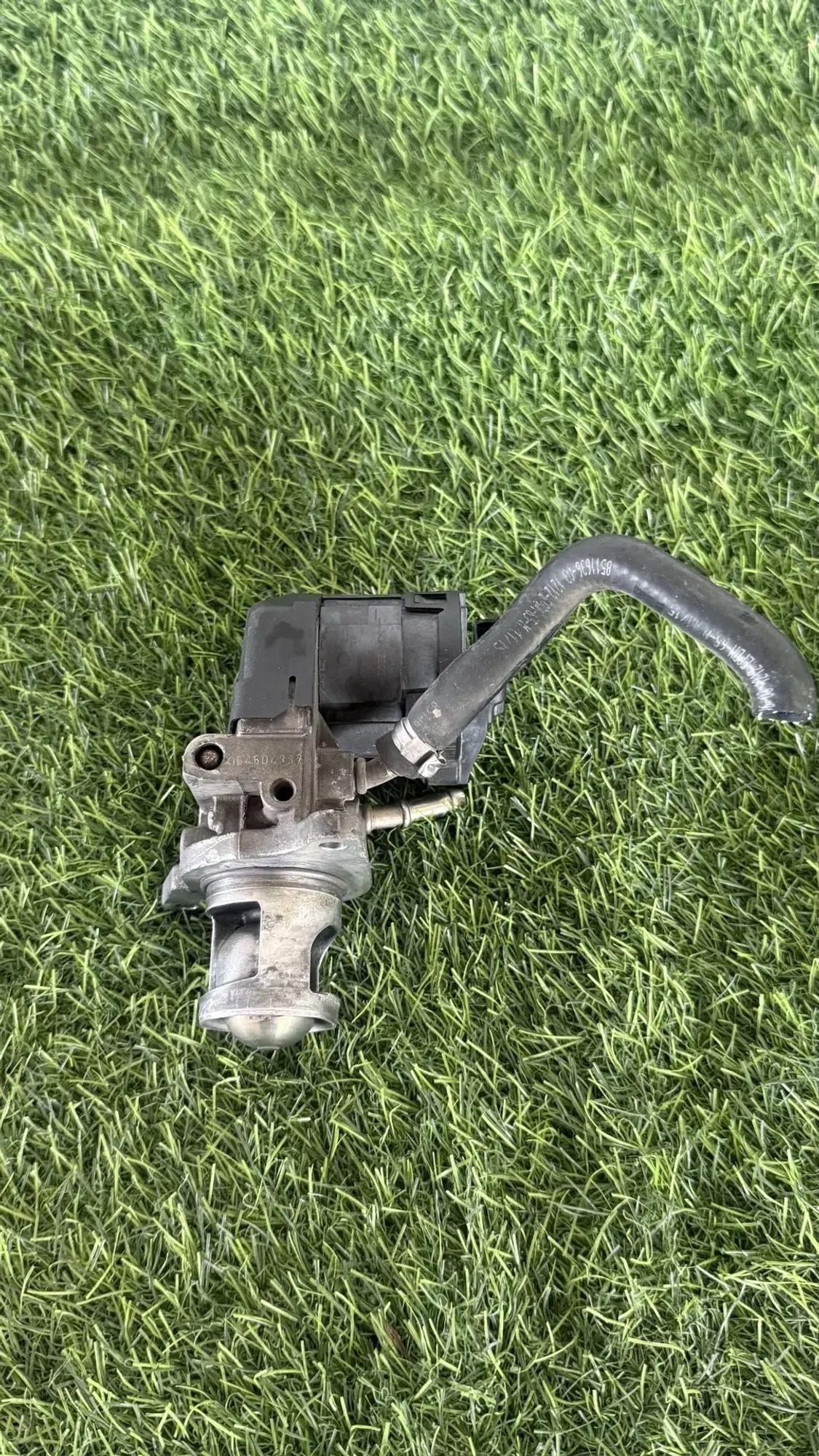 https://ycs.partsauto.market/partsauto-images/thmbs/userImages/82798d1dea2c19ada63d093c70529e74/part/b1c36032-566b-43f2-9975-c92d8426b029_1787314941844.jpg