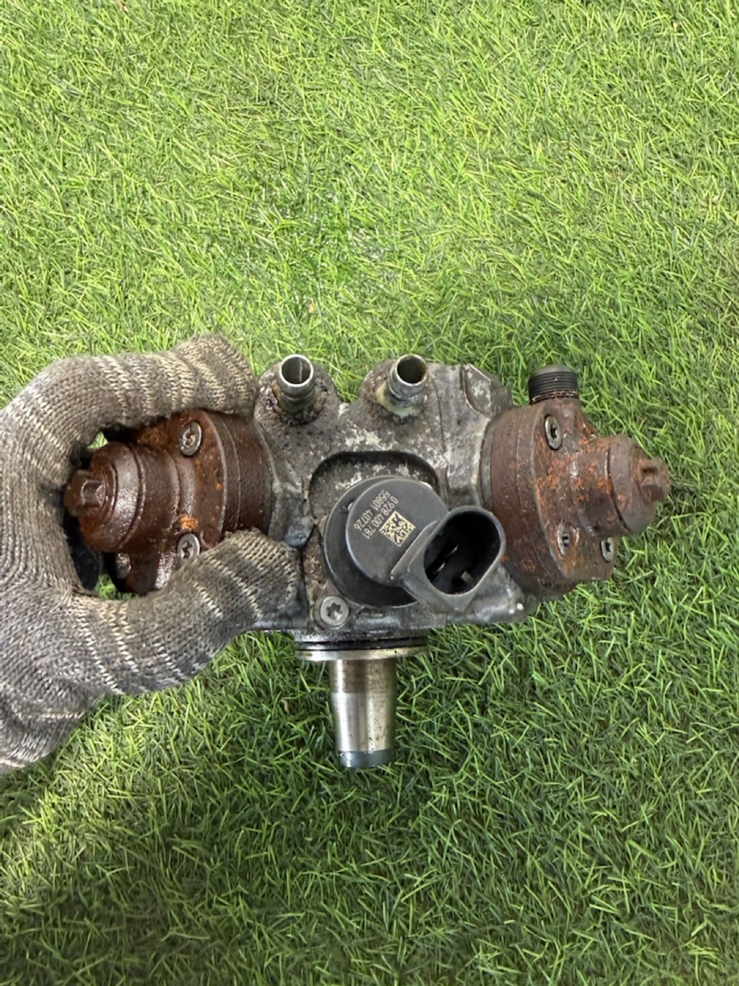https://ycs.partsauto.market/partsauto-images/thmbs/userImages/82798d1dea2c19ada63d093c70529e74/part/b47248b1-d44b-4fa5-b87b-945e38e24838_1776931790442.jpg