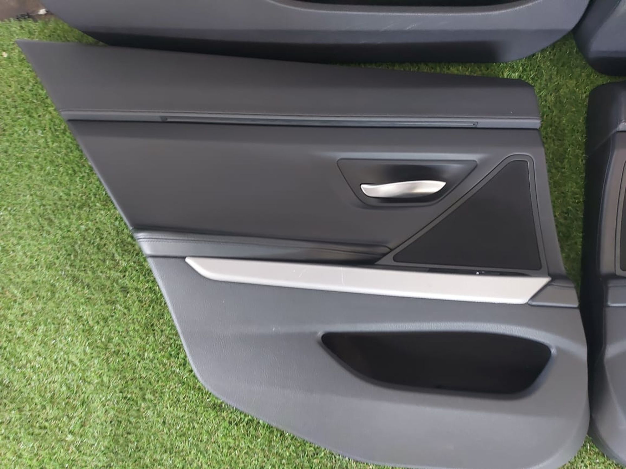 https://ycs.partsauto.market/partsauto-images/thmbs/userImages/82798d1dea2c19ada63d093c70529e74/part/b7ad76f8-e5f2-461f-893d-f1eed8e57061_1724688275732.jpg