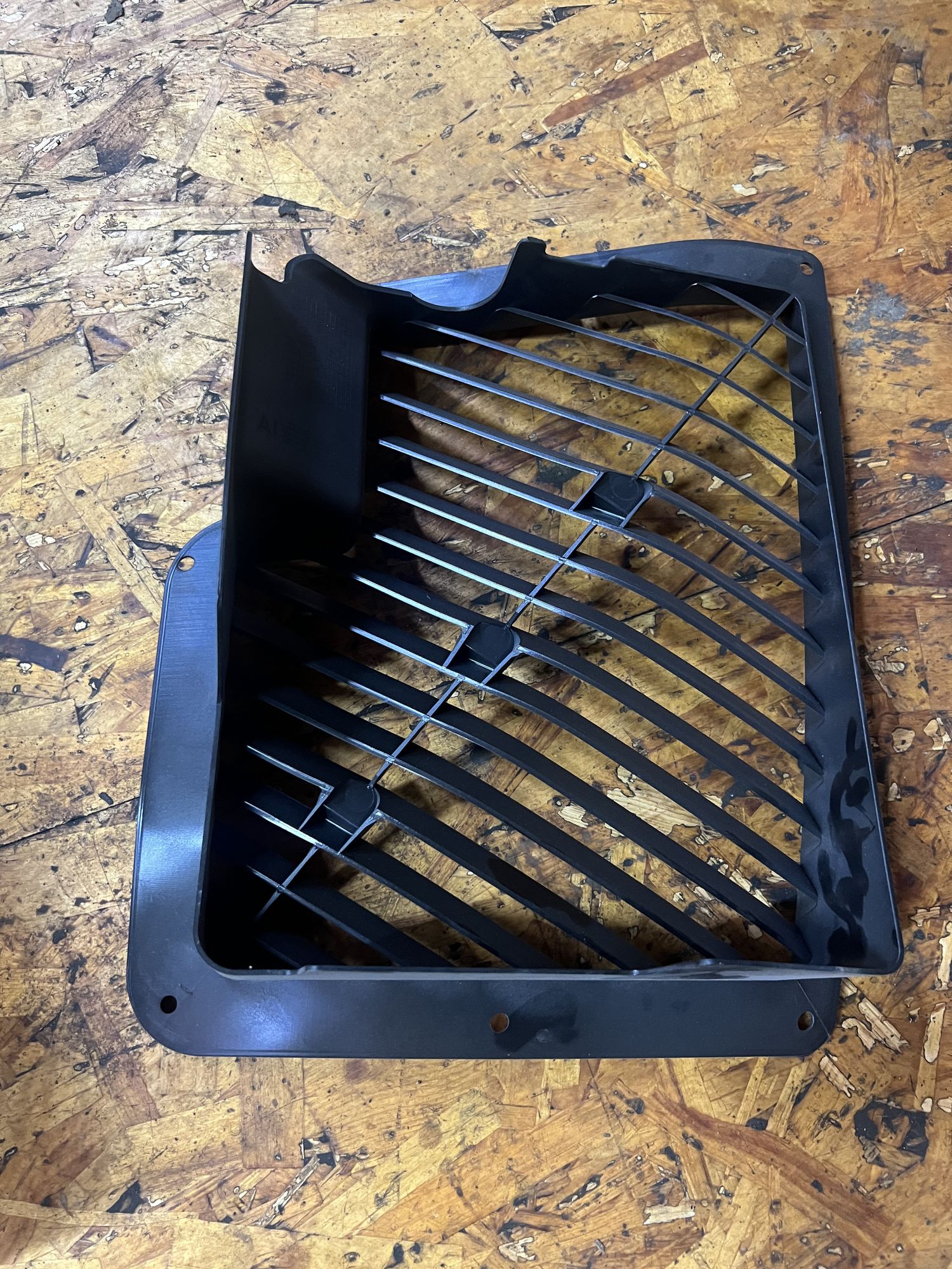 https://ycs.partsauto.market/partsauto-images/thmbs/userImages/82798d1dea2c19ada63d093c70529e74/part/b9cbd1bf-730f-4c30-849d-f84cba9a6c89_1701433344112.jpg