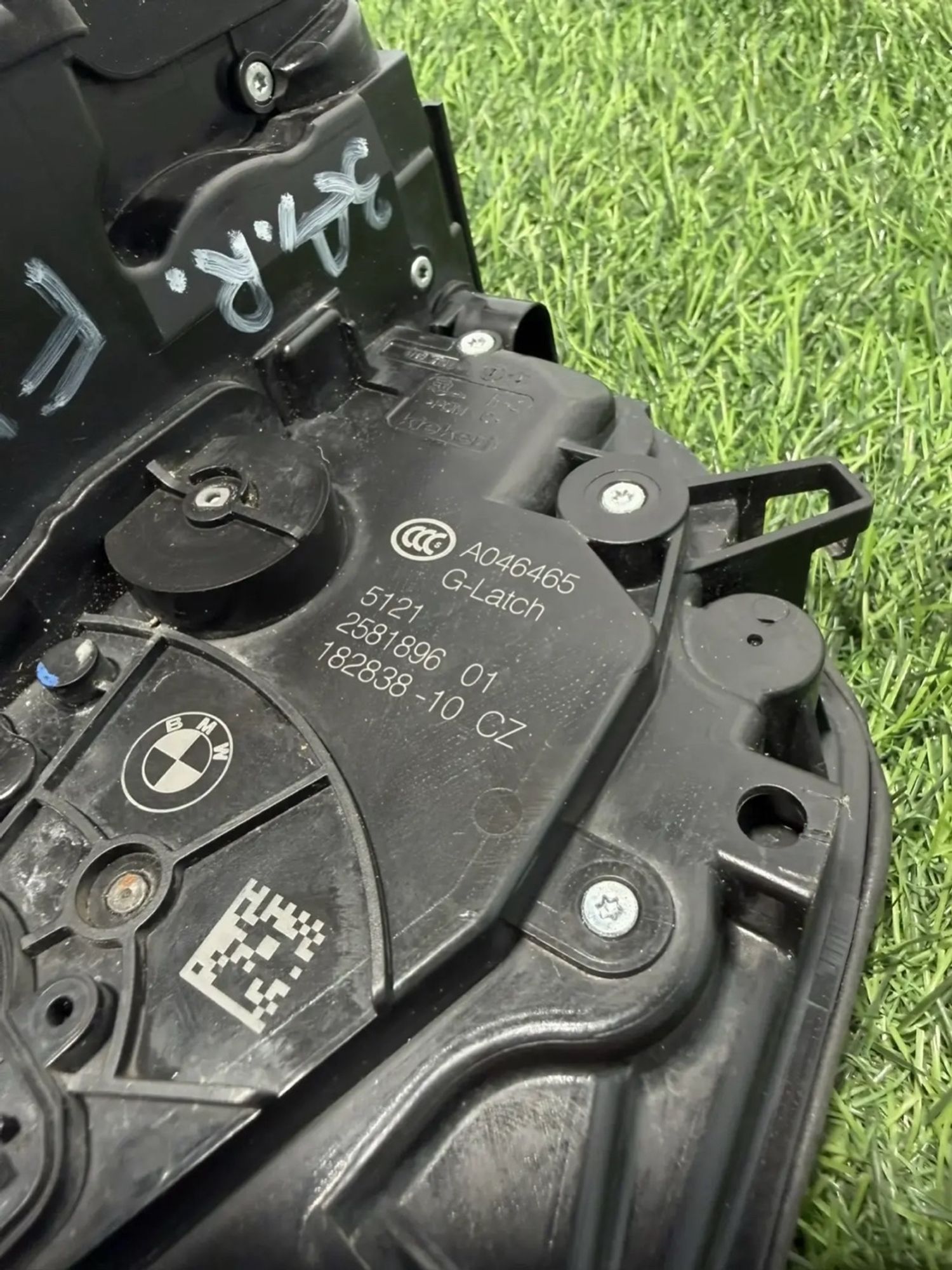 https://ycs.partsauto.market/partsauto-images/thmbs/userImages/82798d1dea2c19ada63d093c70529e74/part/b9fdd20b-e76c-4d76-9ced-01dad509ebdf_1781525957937.jpg