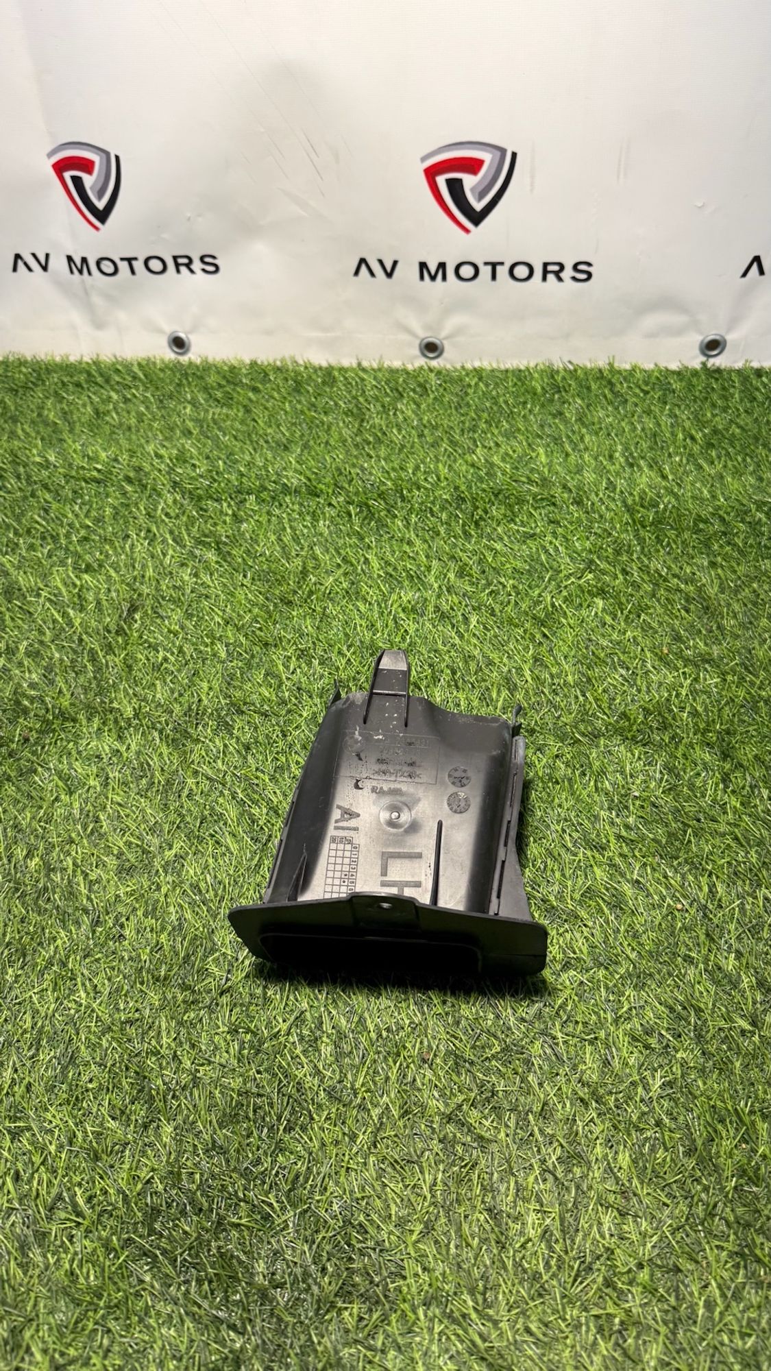 https://ycs.partsauto.market/partsauto-images/thmbs/userImages/82798d1dea2c19ada63d093c70529e74/part/ba4f415d-654b-4ca5-974a-bb8e748f3c59_1781095222349.jpg