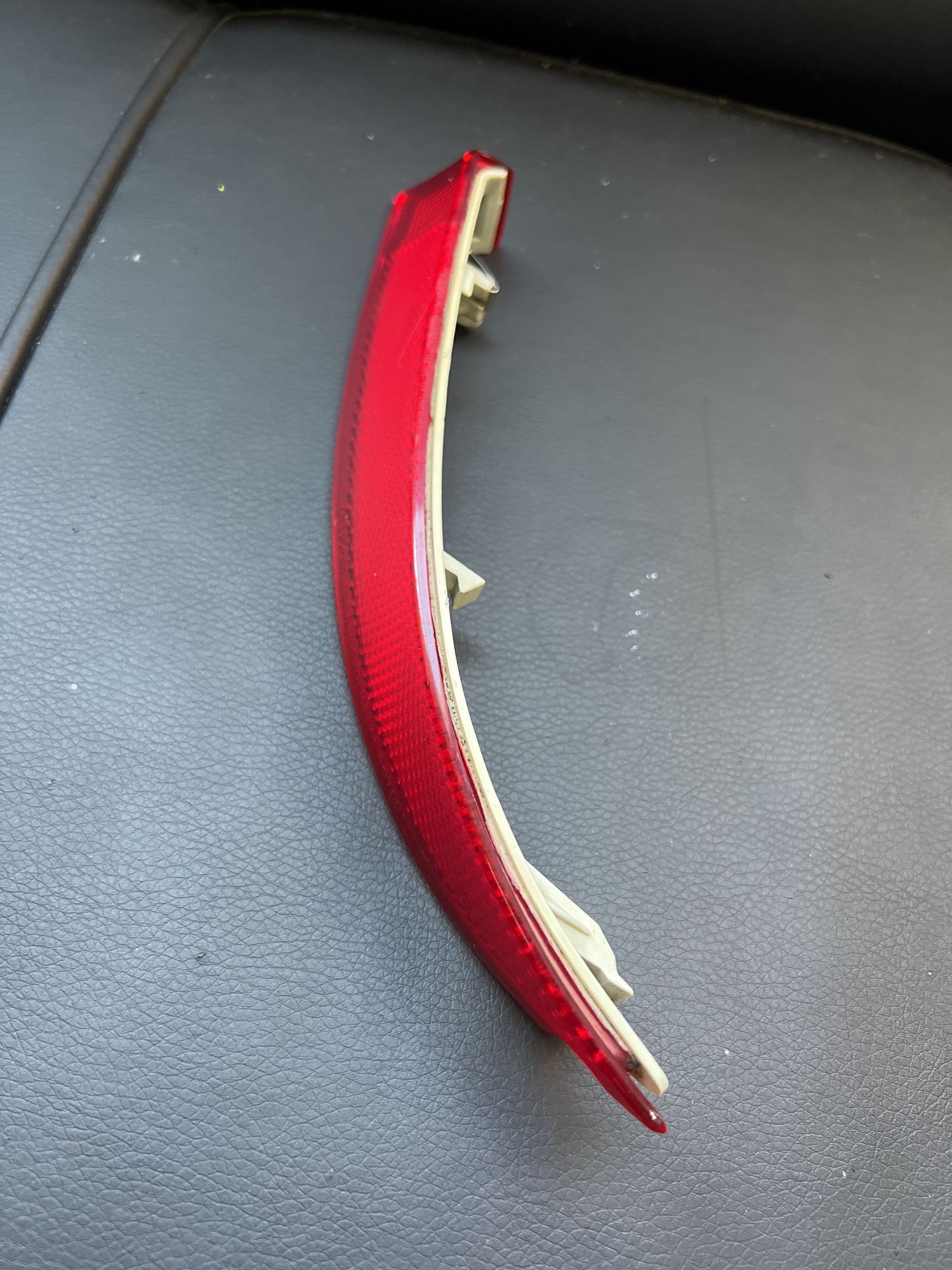 https://ycs.partsauto.market/partsauto-images/thmbs/userImages/82798d1dea2c19ada63d093c70529e74/part/bc9f8c0d-31ec-4ee9-8fa9-09b376386088_1716390370682.jpg