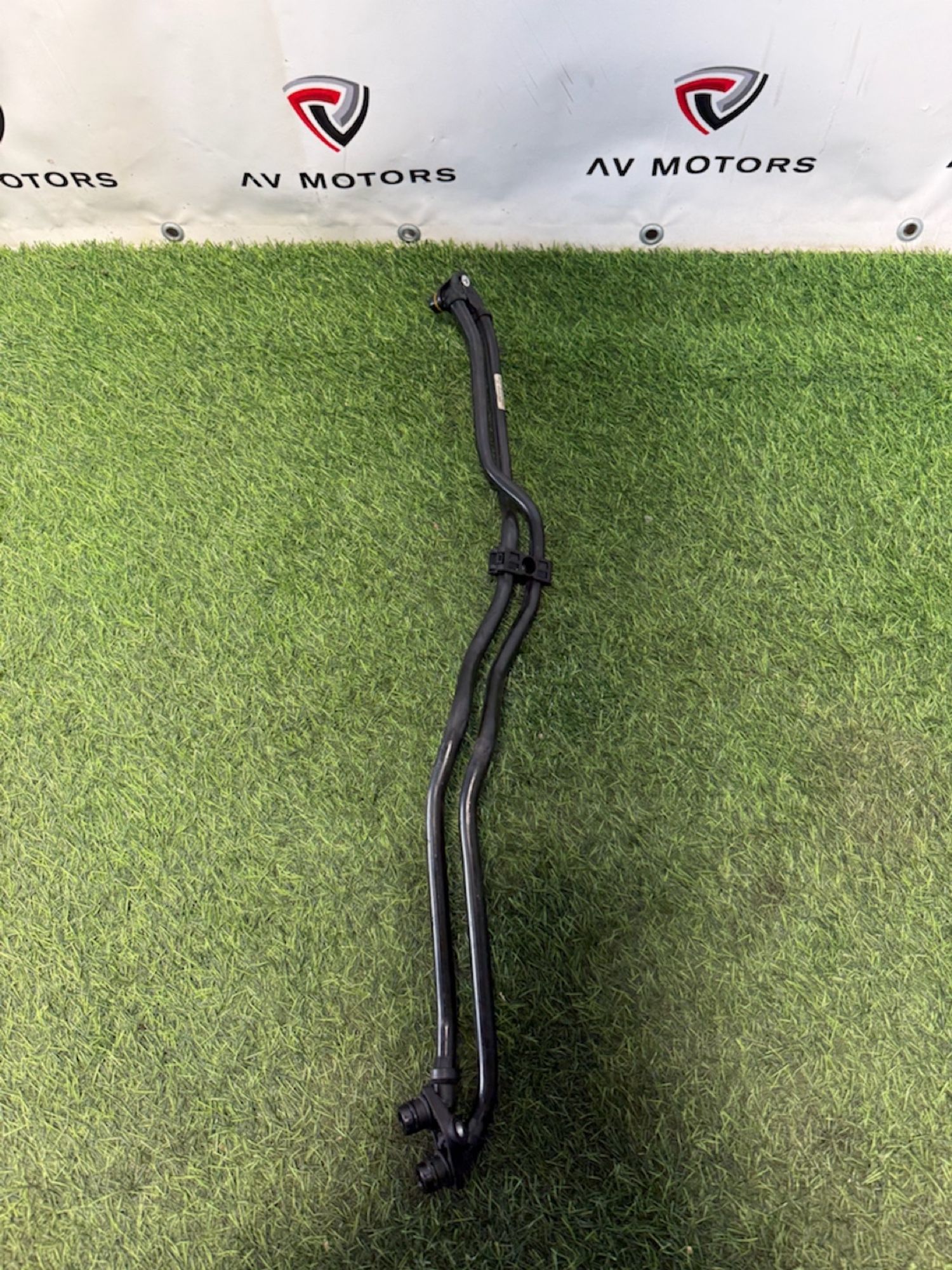 https://ycs.partsauto.market/partsauto-images/thmbs/userImages/82798d1dea2c19ada63d093c70529e74/part/bcb8a493-ebd6-4cde-a97d-bbefca1e2882_1776949761505.jpg