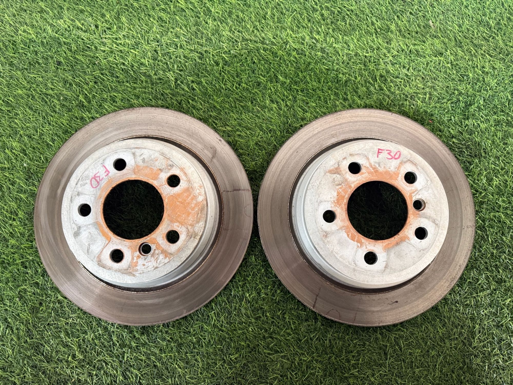 https://ycs.partsauto.market/partsauto-images/thmbs/userImages/82798d1dea2c19ada63d093c70529e74/part/c9c7664e-8d37-4d5f-9516-b1d87332eacc_1772092875541.jpg