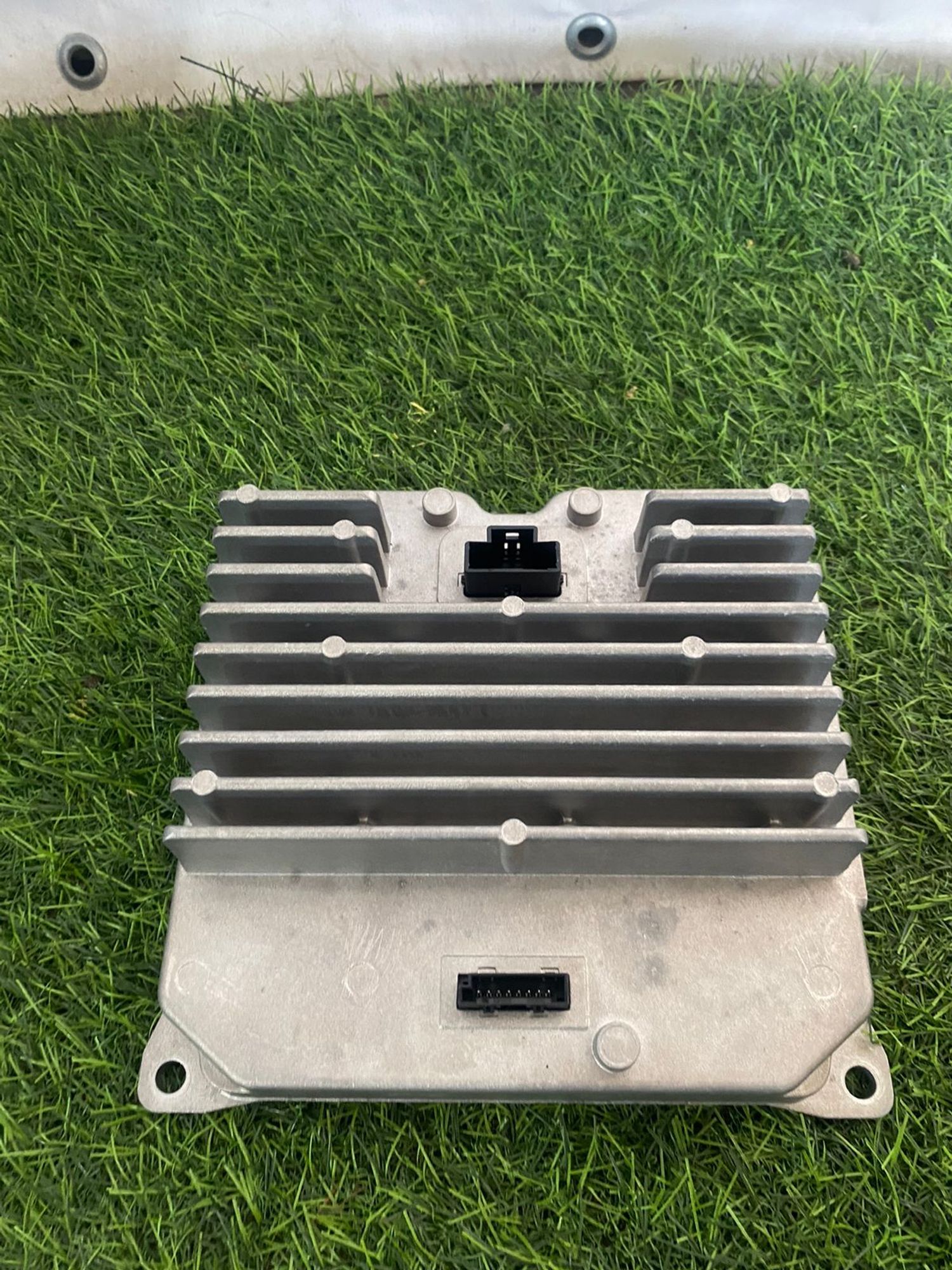 https://ycs.partsauto.market/partsauto-images/thmbs/userImages/82798d1dea2c19ada63d093c70529e74/part/cd9e1deb-e5f1-4f81-a8af-bda60d1a5981_1777903491235.jpg