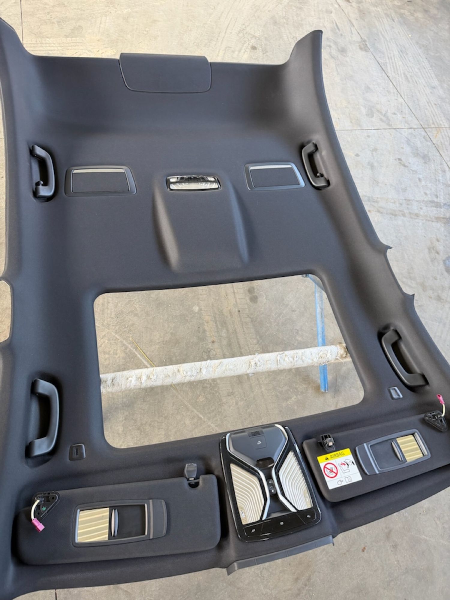 https://ycs.partsauto.market/partsauto-images/thmbs/userImages/82798d1dea2c19ada63d093c70529e74/part/cdd450f9-80f5-41c5-ab50-c18cf6ba3b25_1781611377366.jpg