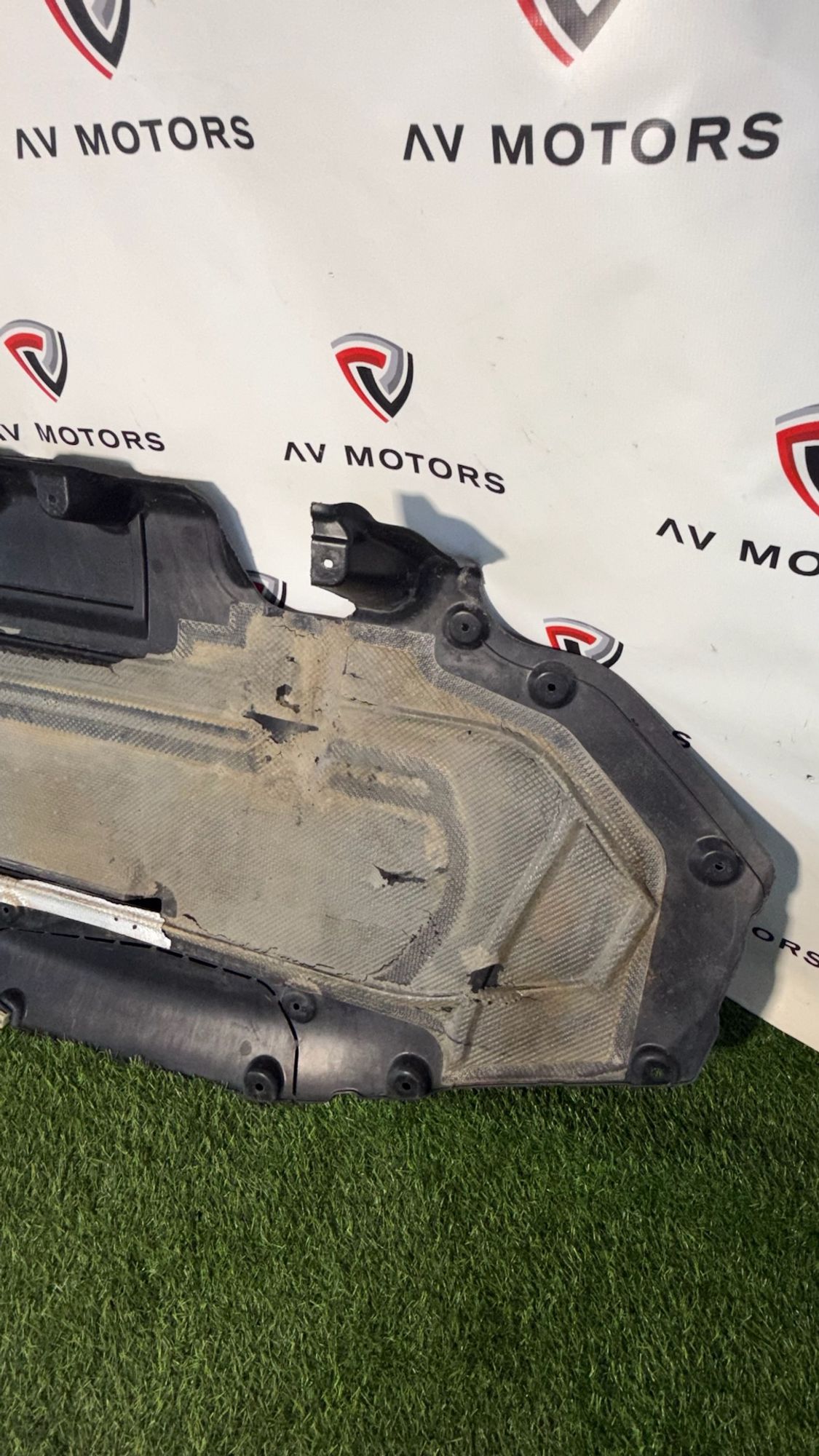 https://ycs.partsauto.market/partsauto-images/thmbs/userImages/82798d1dea2c19ada63d093c70529e74/part/ce36f2b1-0788-4647-8b4e-3d4173cb77b2_1781090788081.jpg