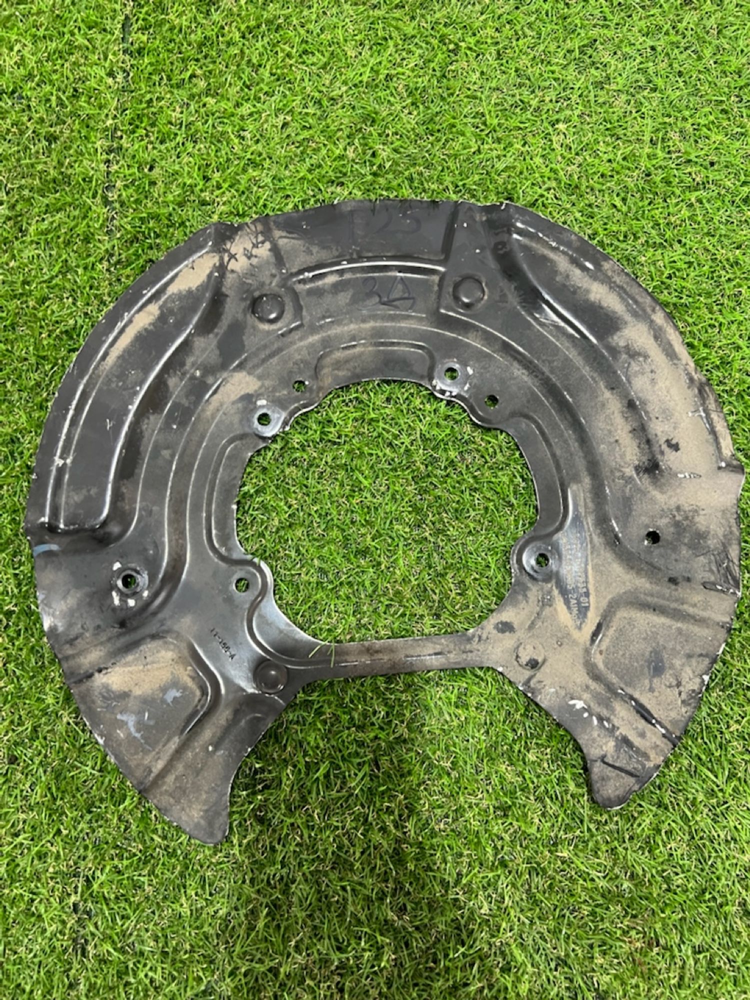 https://ycs.partsauto.market/partsauto-images/thmbs/userImages/82798d1dea2c19ada63d093c70529e74/part/d03d62d6-e98b-4c2a-aa16-3bdf3f3a4ae3_1732191699233.jpg