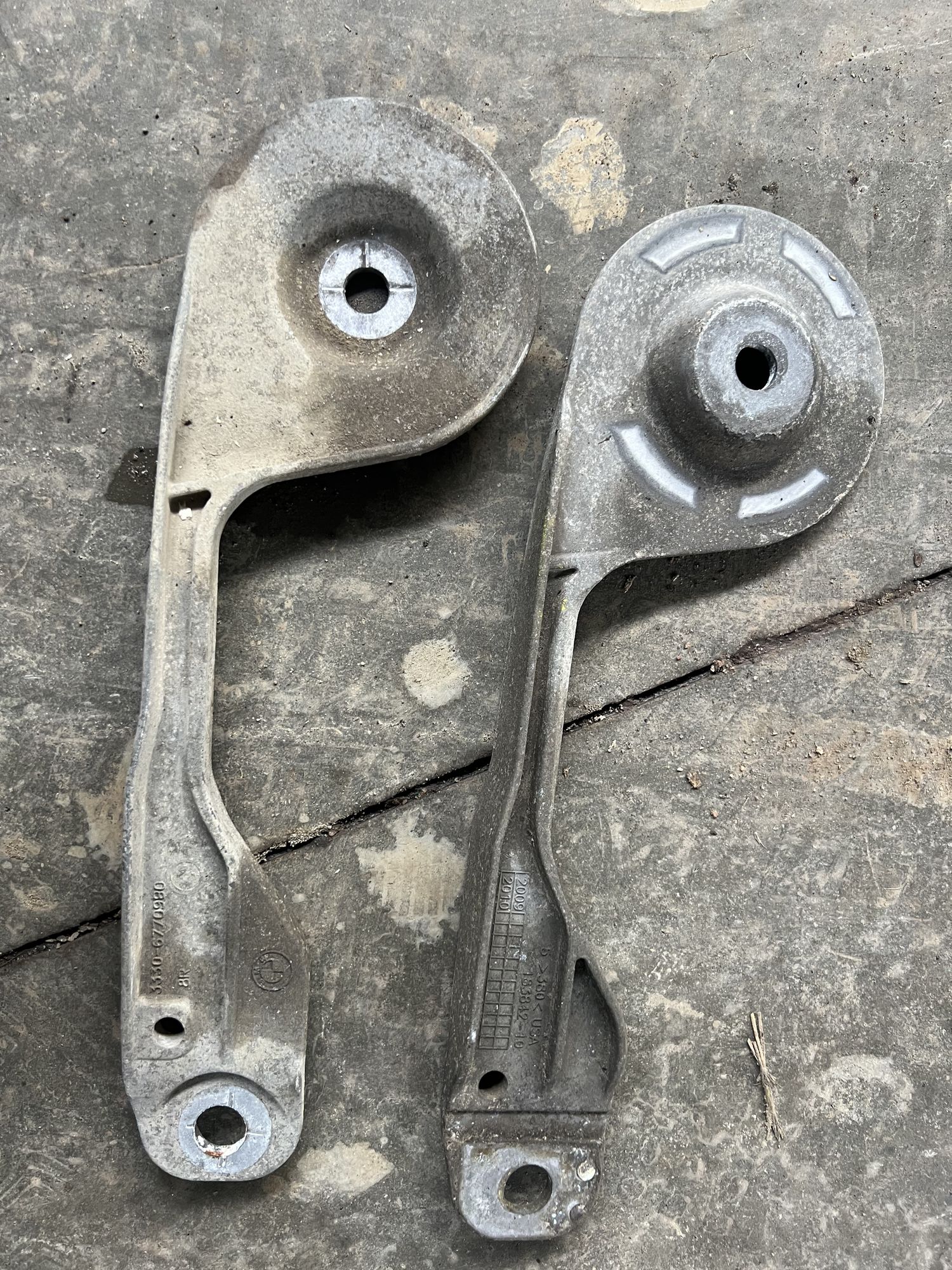 https://ycs.partsauto.market/partsauto-images/thmbs/userImages/82798d1dea2c19ada63d093c70529e74/part/d0c5c61d-5eba-44ed-8e21-a44730755d46_1703587897889.jpg