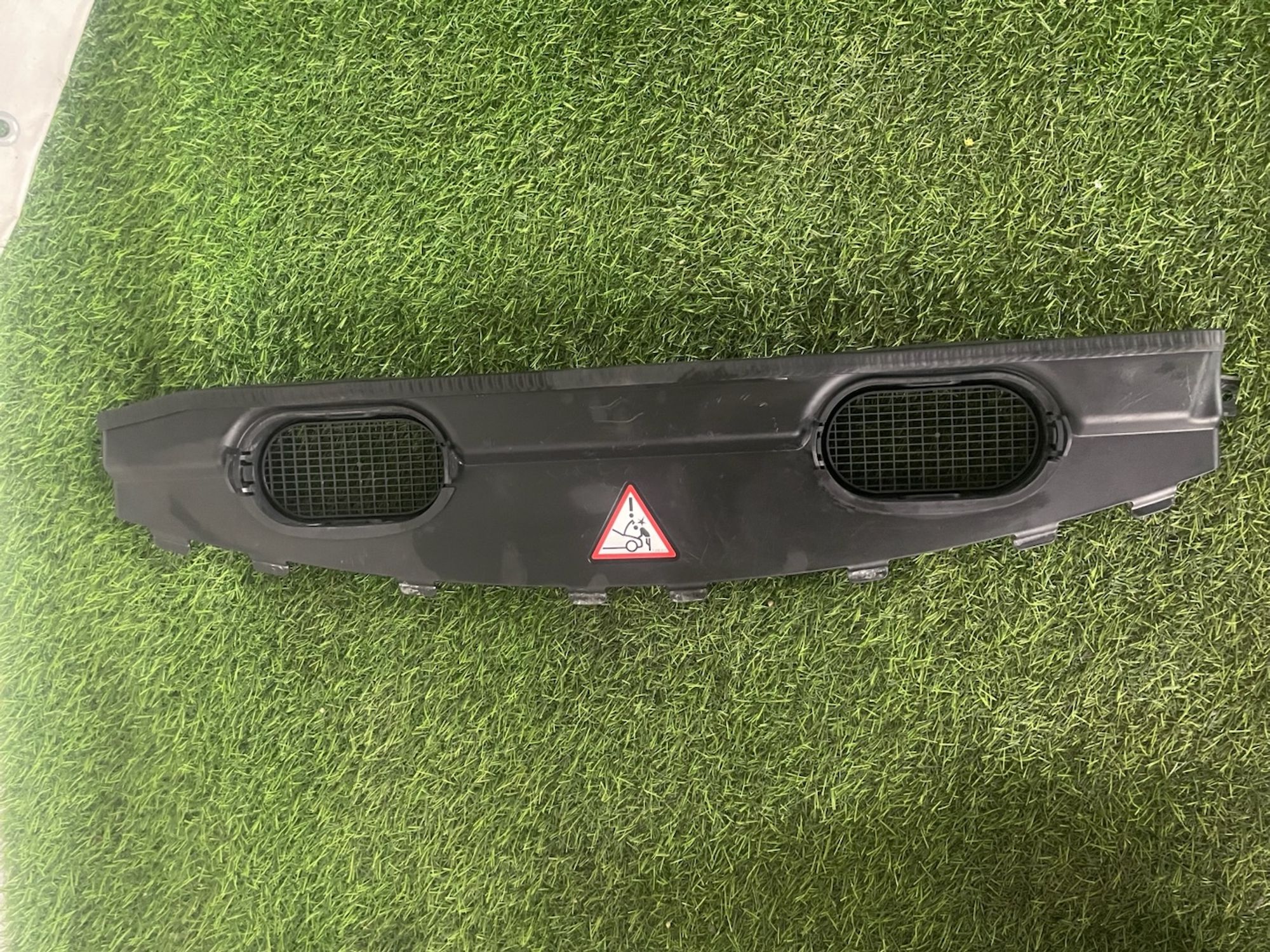 https://ycs.partsauto.market/partsauto-images/thmbs/userImages/82798d1dea2c19ada63d093c70529e74/part/d3726583-1012-48f0-9fa0-14f6b56f3ecc_1775485653636.jpg