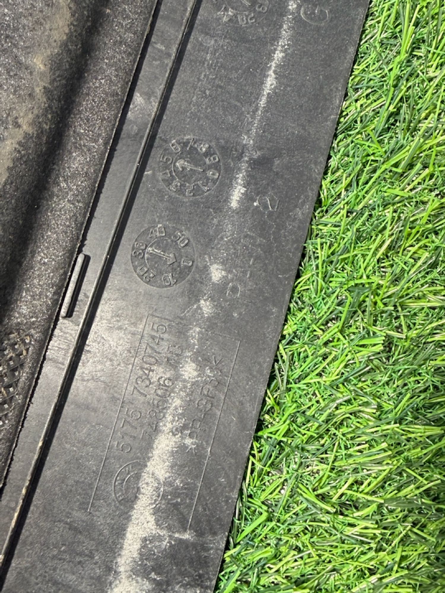 https://ycs.partsauto.market/partsauto-images/thmbs/userImages/82798d1dea2c19ada63d093c70529e74/part/d3cfbe76-eaa8-4589-ae64-685a20565343_1781089059034.jpg