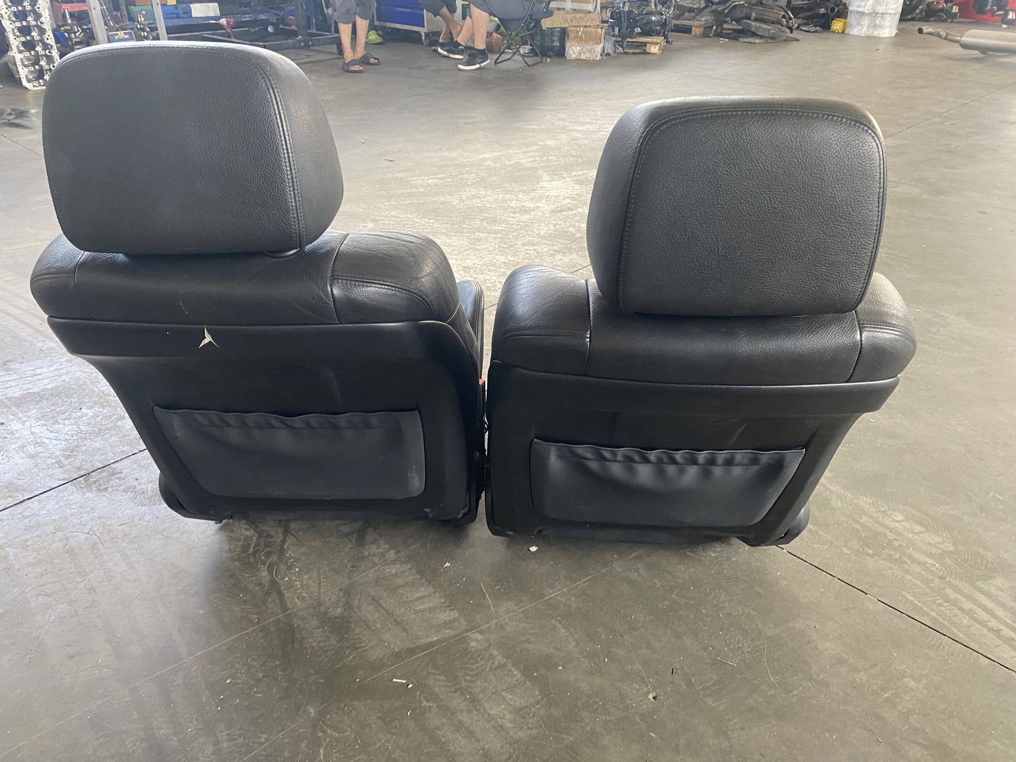 https://ycs.partsauto.market/partsauto-images/thmbs/userImages/82798d1dea2c19ada63d093c70529e74/part/d6babba0-f3ac-4d05-967a-384ccd08f98e_1719499938656.jpg
