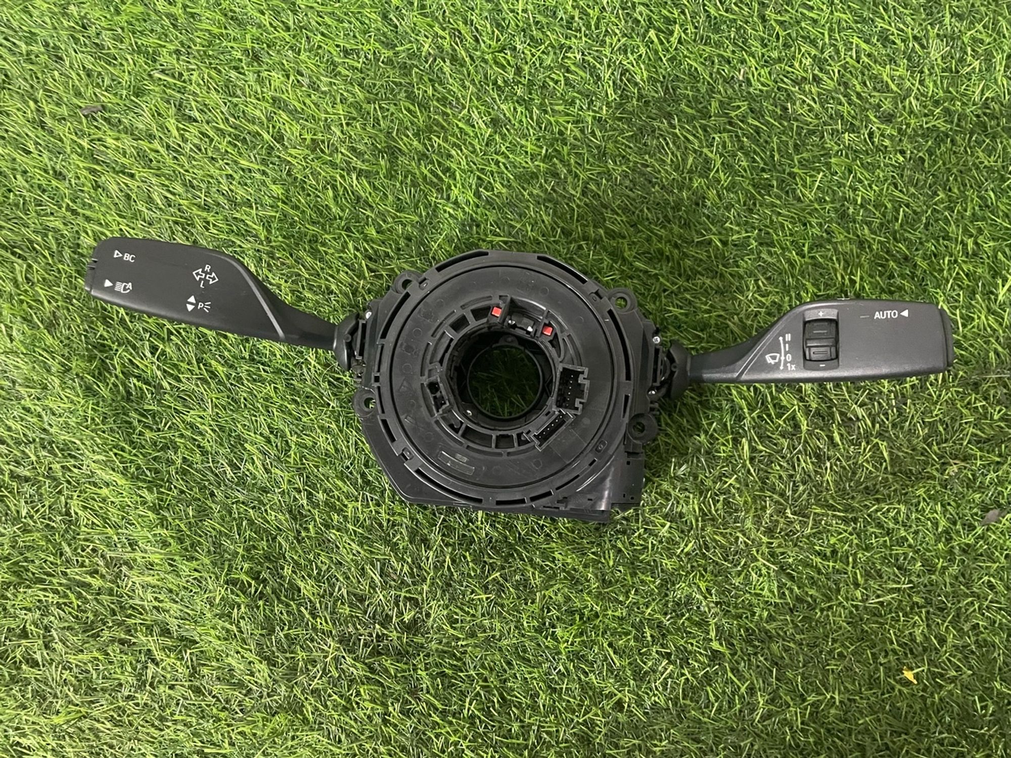 https://ycs.partsauto.market/partsauto-images/thmbs/userImages/82798d1dea2c19ada63d093c70529e74/part/d8b141e5-45ef-48d6-9af5-134d71944542_1781604761179.jpg
