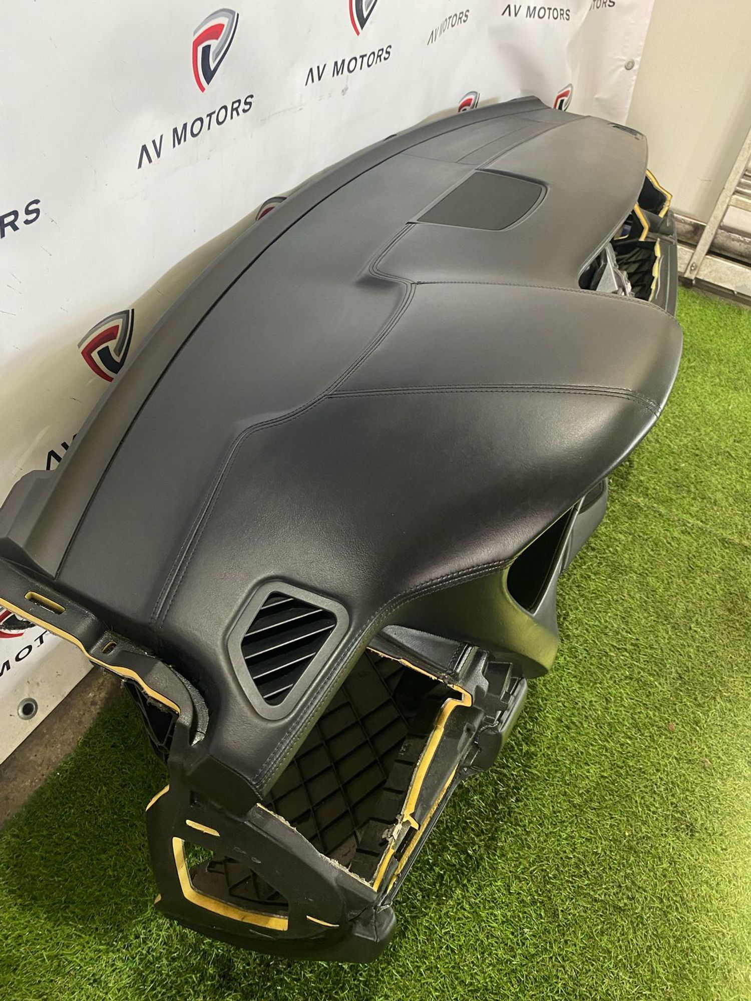 https://ycs.partsauto.market/partsauto-images/thmbs/userImages/82798d1dea2c19ada63d093c70529e74/part/dc98c761-b514-4a44-99d5-9926ff9ccd3b_1745314549059.jpg