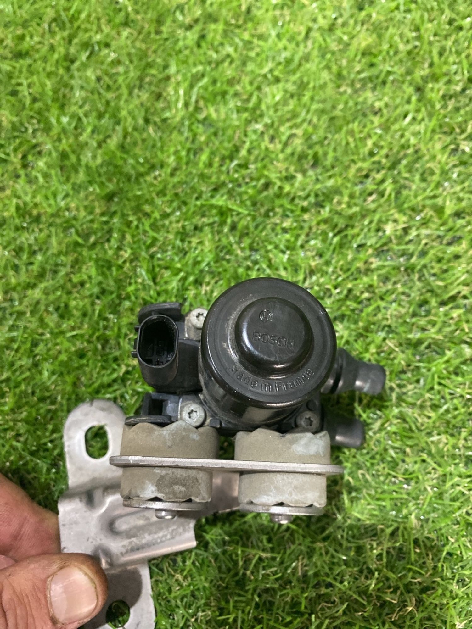 https://ycs.partsauto.market/partsauto-images/thmbs/userImages/82798d1dea2c19ada63d093c70529e74/part/de9e401f-78b4-4fea-9b76-9cc788fcf791_1744126027767.jpg