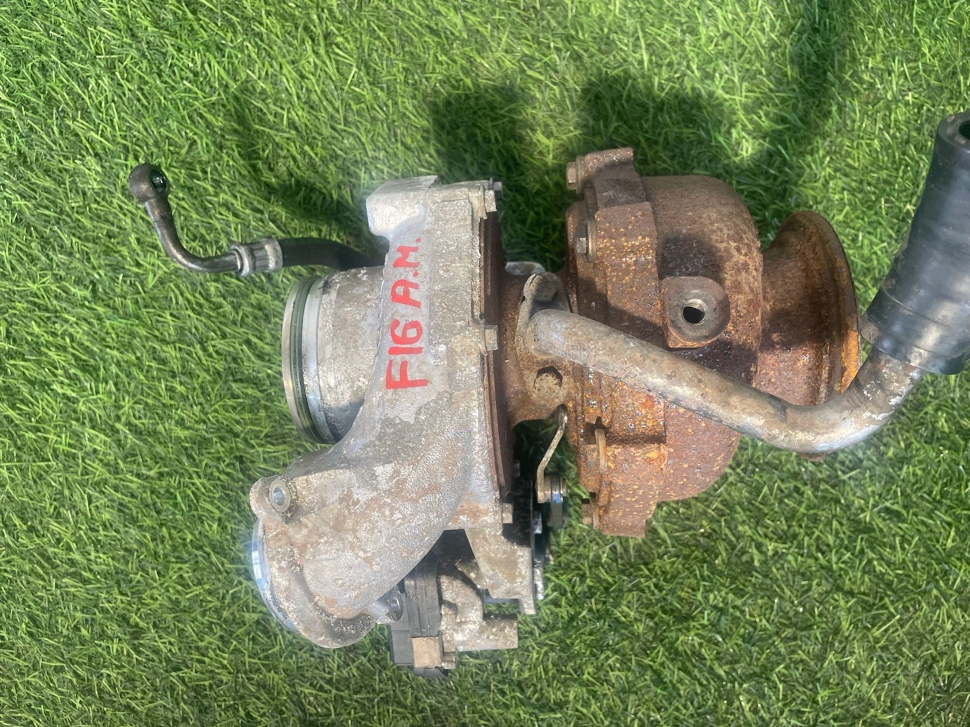 https://ycs.partsauto.market/partsauto-images/thmbs/userImages/82798d1dea2c19ada63d093c70529e74/part/e0927f03-f8a5-4fde-babb-26a8caa97a1d_1776938161293.jpg