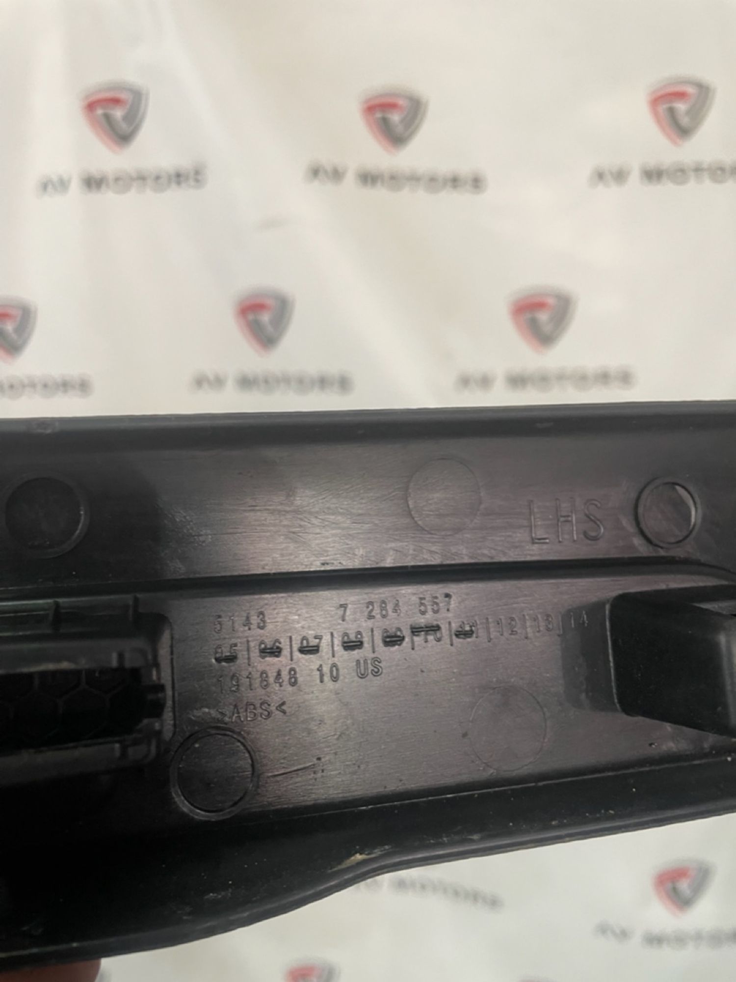 https://ycs.partsauto.market/partsauto-images/thmbs/userImages/82798d1dea2c19ada63d093c70529e74/part/e1ee6212-2720-4ff7-9af2-7be1150ac5c1_1781612576841.jpg