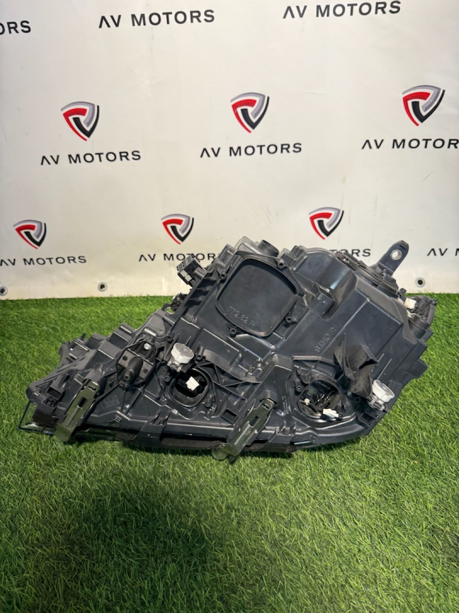 https://ycs.partsauto.market/partsauto-images/thmbs/userImages/82798d1dea2c19ada63d093c70529e74/part/e2268091-db8d-4cb0-a232-5b352a090294_1774861322132.jpg