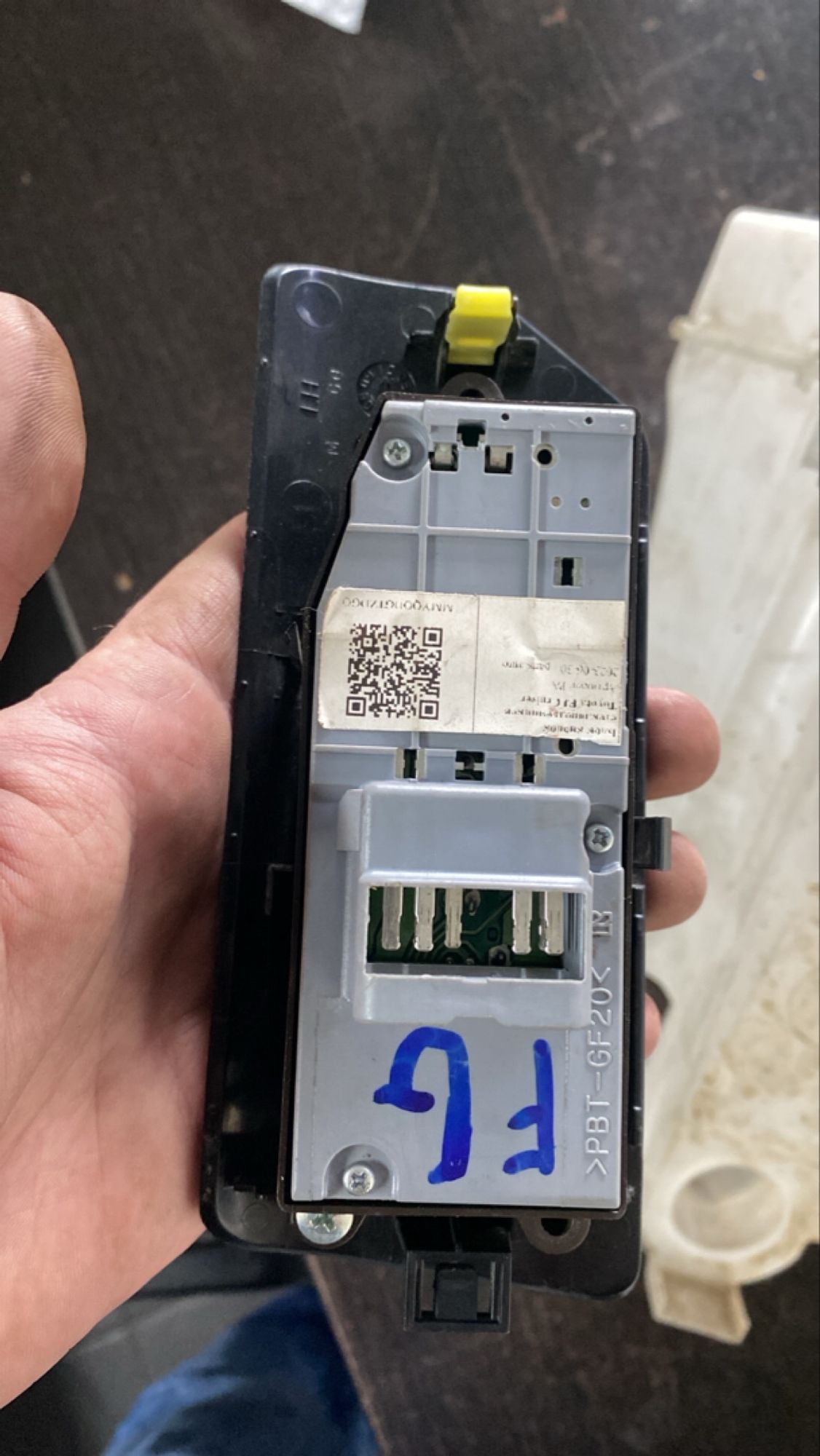 https://ycs.partsauto.market/partsauto-images/thmbs/userImages/82798d1dea2c19ada63d093c70529e74/part/e40faf3b-6cce-4e03-bae0-3cfee97ef958_1736939516030.jpg