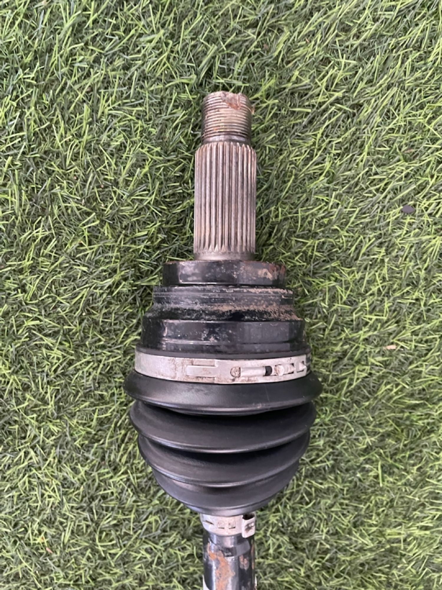 https://ycs.partsauto.market/partsauto-images/thmbs/userImages/82798d1dea2c19ada63d093c70529e74/part/e7ad310c-2ab4-44ca-a042-185e49b2c83f_1774874465812.jpg