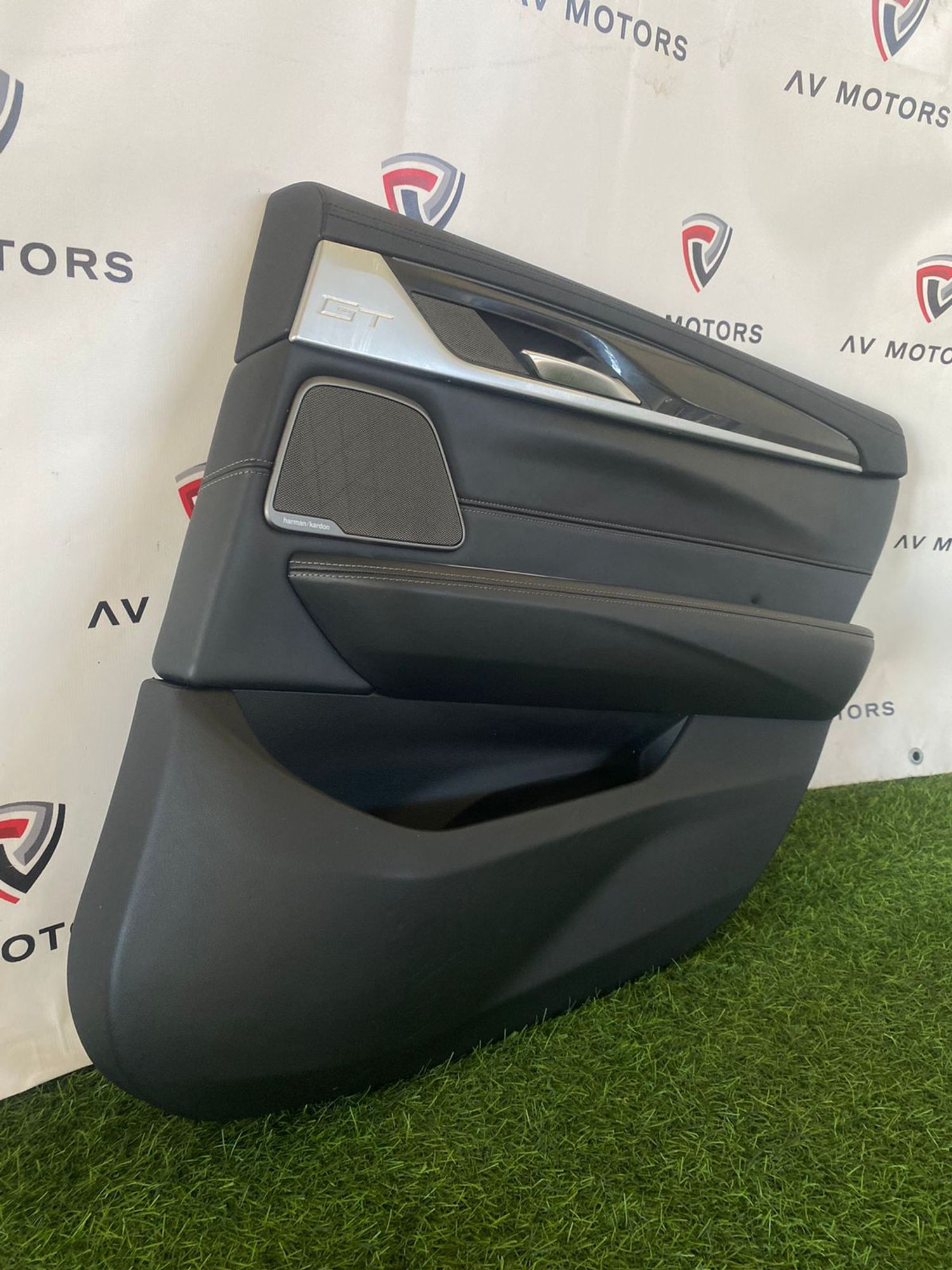 https://ycs.partsauto.market/partsauto-images/thmbs/userImages/82798d1dea2c19ada63d093c70529e74/part/e8355a68-cf98-4b8c-a4db-822c4689c3fd_1777456720762.jpg