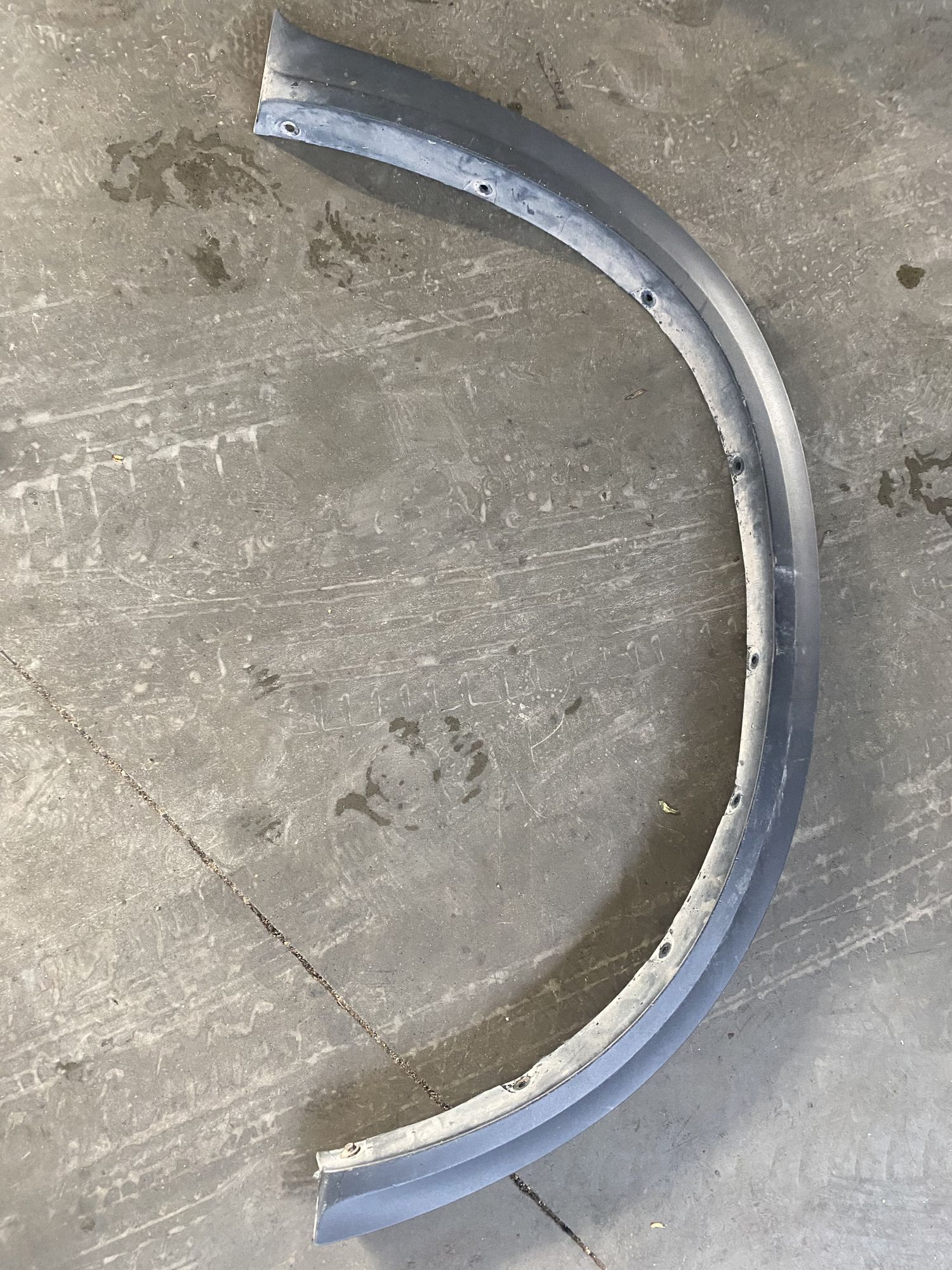 https://ycs.partsauto.market/partsauto-images/thmbs/userImages/82798d1dea2c19ada63d093c70529e74/part/ead770e7-818b-4119-a1dd-1333addcab13_1718269012385.jpg