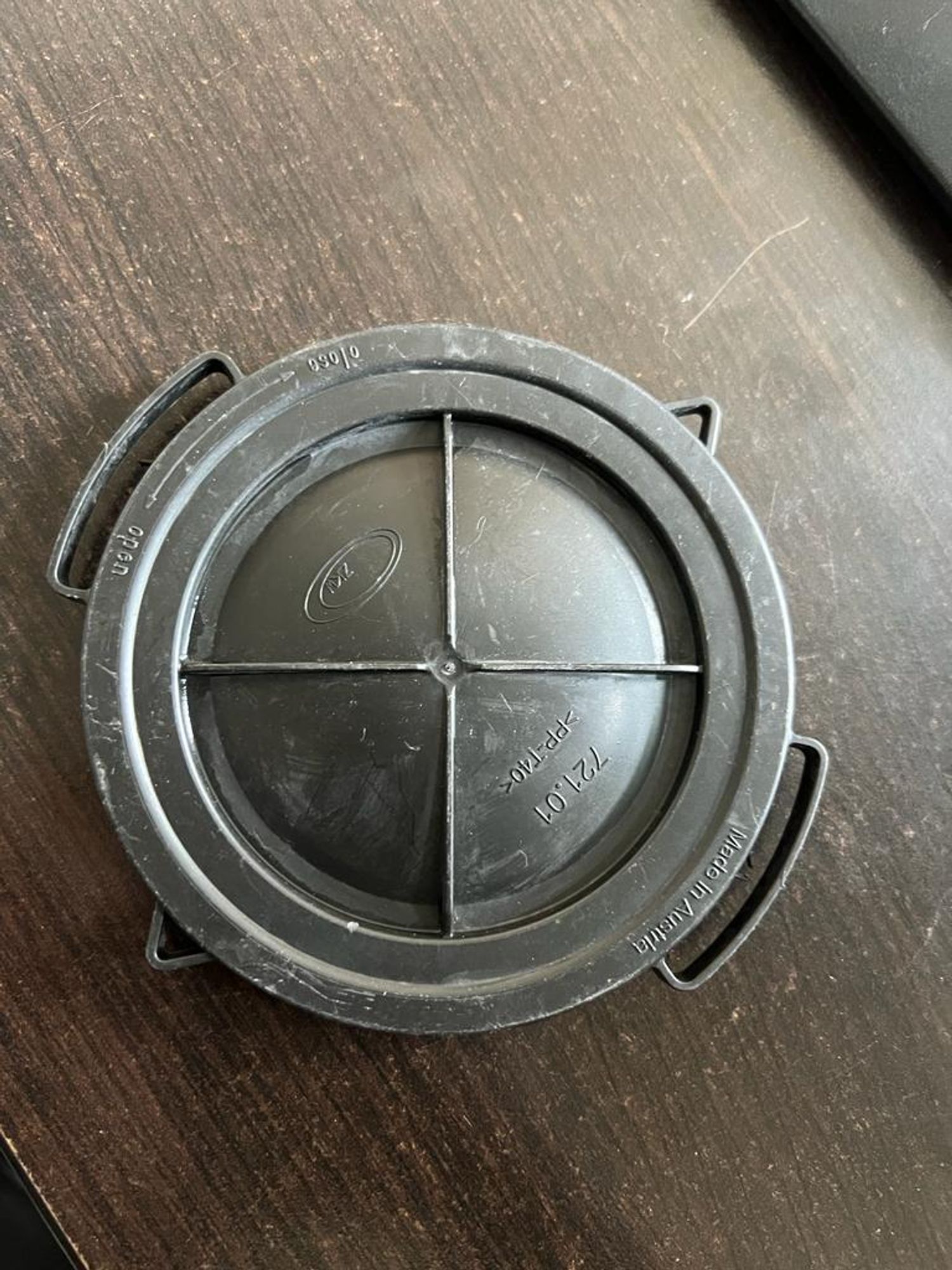 https://ycs.partsauto.market/partsauto-images/thmbs/userImages/82798d1dea2c19ada63d093c70529e74/part/eb4b79e0-df02-4608-b529-b23c2127b2d3_1692615246817.jpg