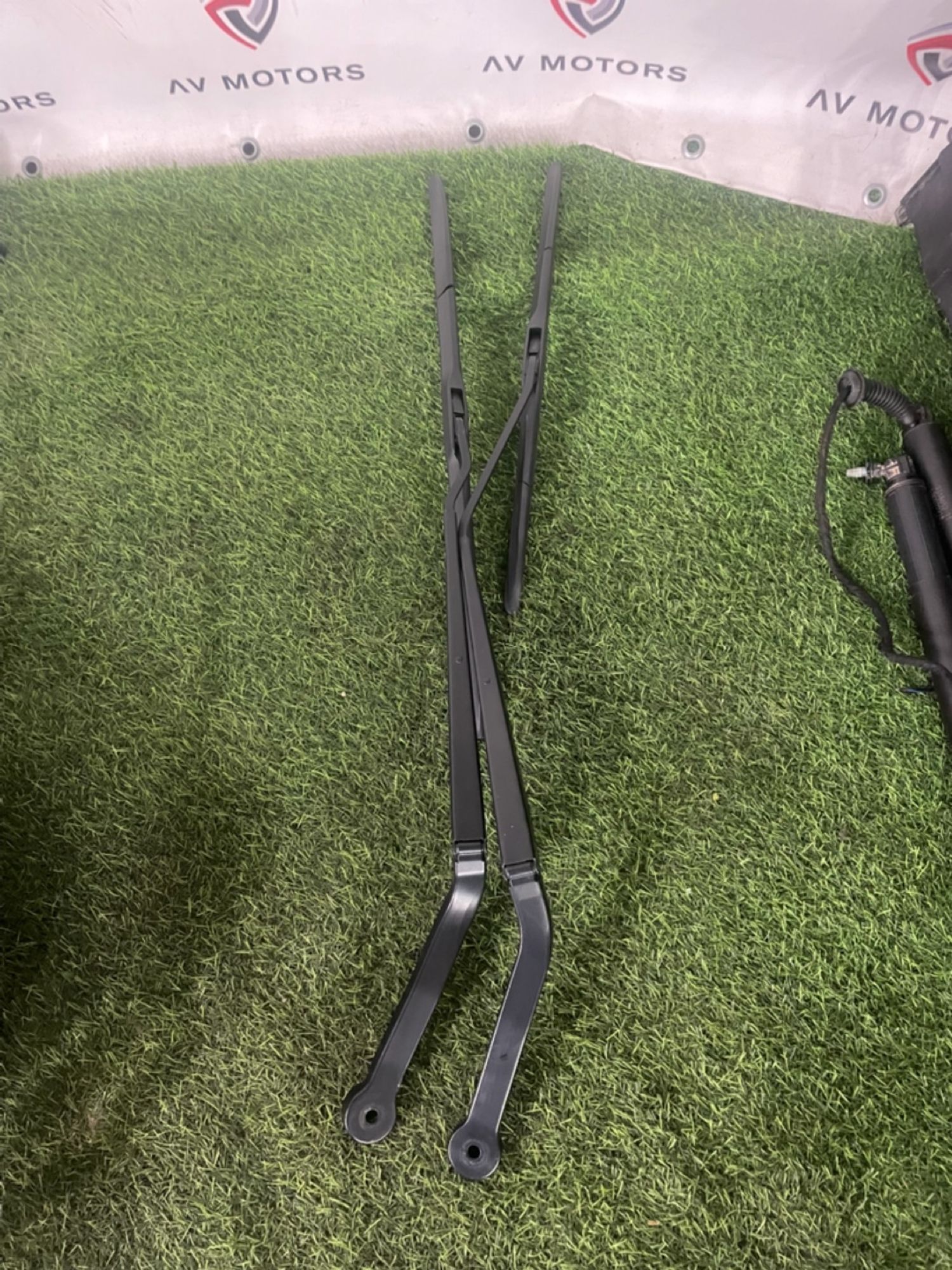 https://ycs.partsauto.market/partsauto-images/thmbs/userImages/82798d1dea2c19ada63d093c70529e74/part/efc4c11f-67a2-4a9a-bdb2-41b152414888_1781610944466.jpg