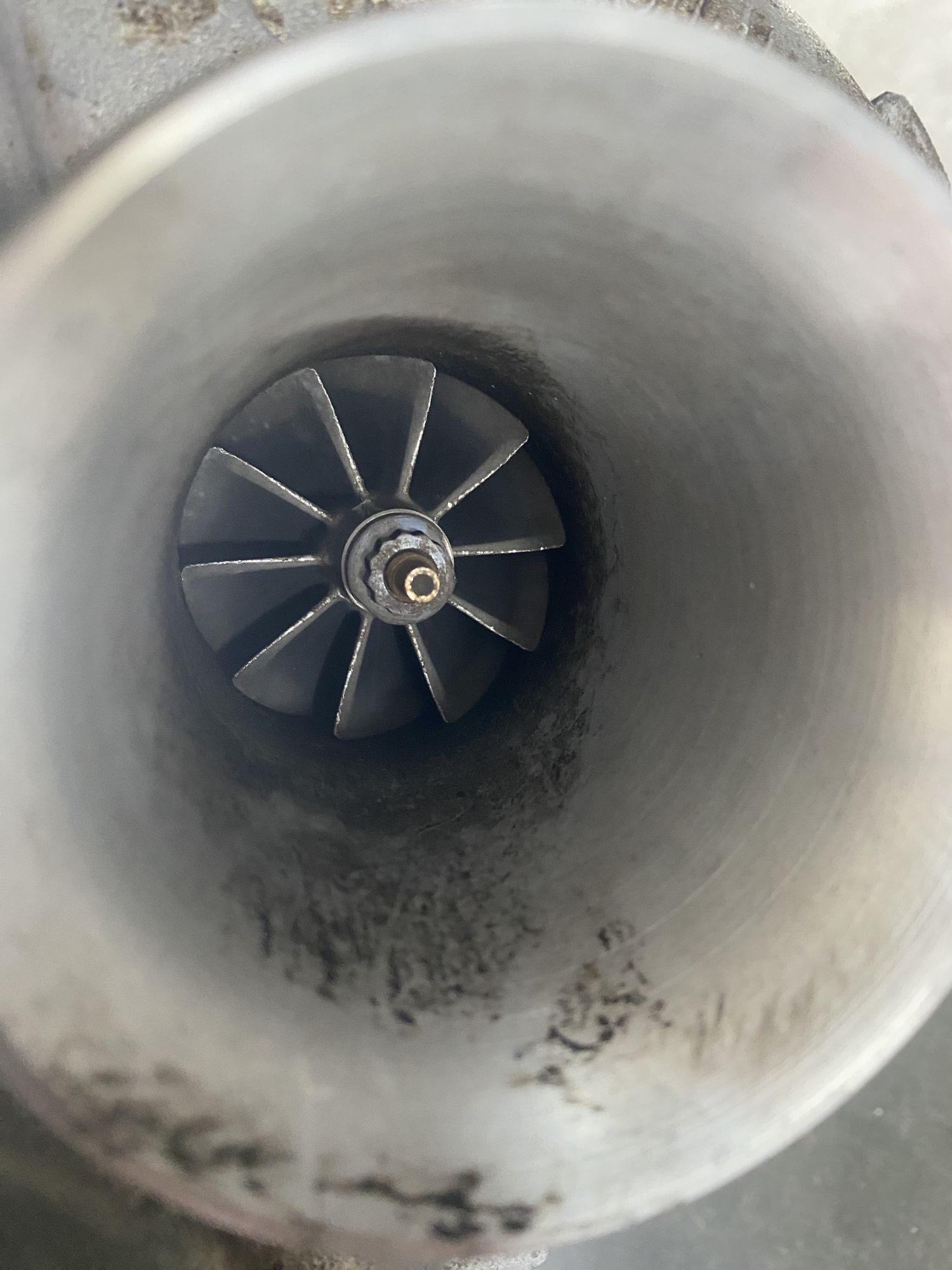 https://ycs.partsauto.market/partsauto-images/thmbs/userImages/82798d1dea2c19ada63d093c70529e74/part/f055d689-08fd-4034-9804-f64c9af77fa0_1717784936310.jpg
