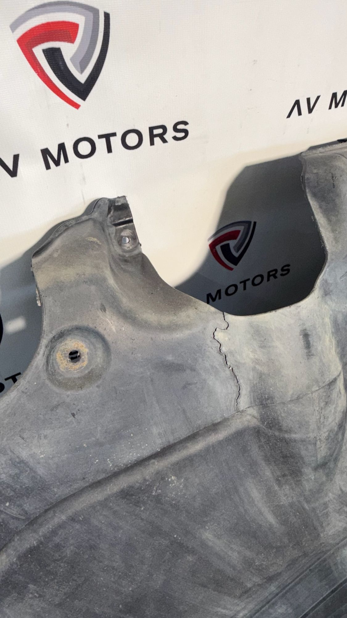 https://ycs.partsauto.market/partsauto-images/thmbs/userImages/82798d1dea2c19ada63d093c70529e74/part/f0a53317-8f44-459a-8375-029a30a2bb1e_1781090784783.jpg