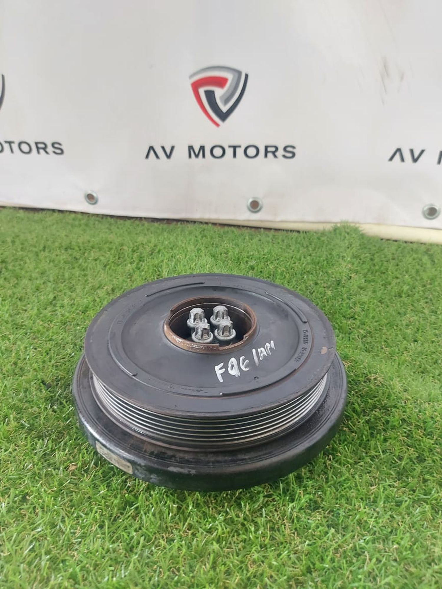 https://ycs.partsauto.market/partsauto-images/thmbs/userImages/82798d1dea2c19ada63d093c70529e74/part/f1103db4-2b45-43ee-b209-1dce87cdad25_1724409392992.jpg